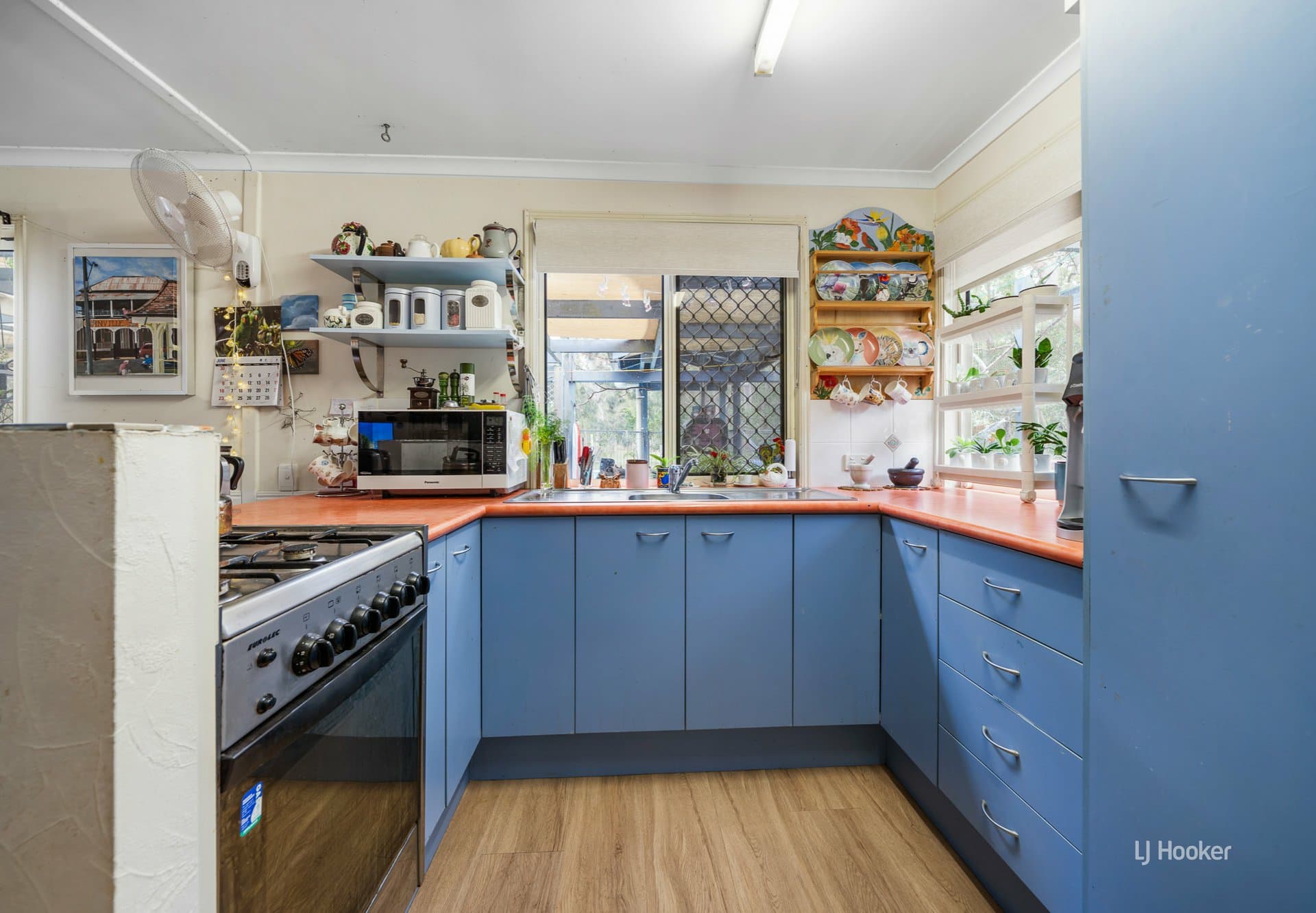 52 Countess Court, Mount Hallen, Mount Hallen - Thumbnail 4