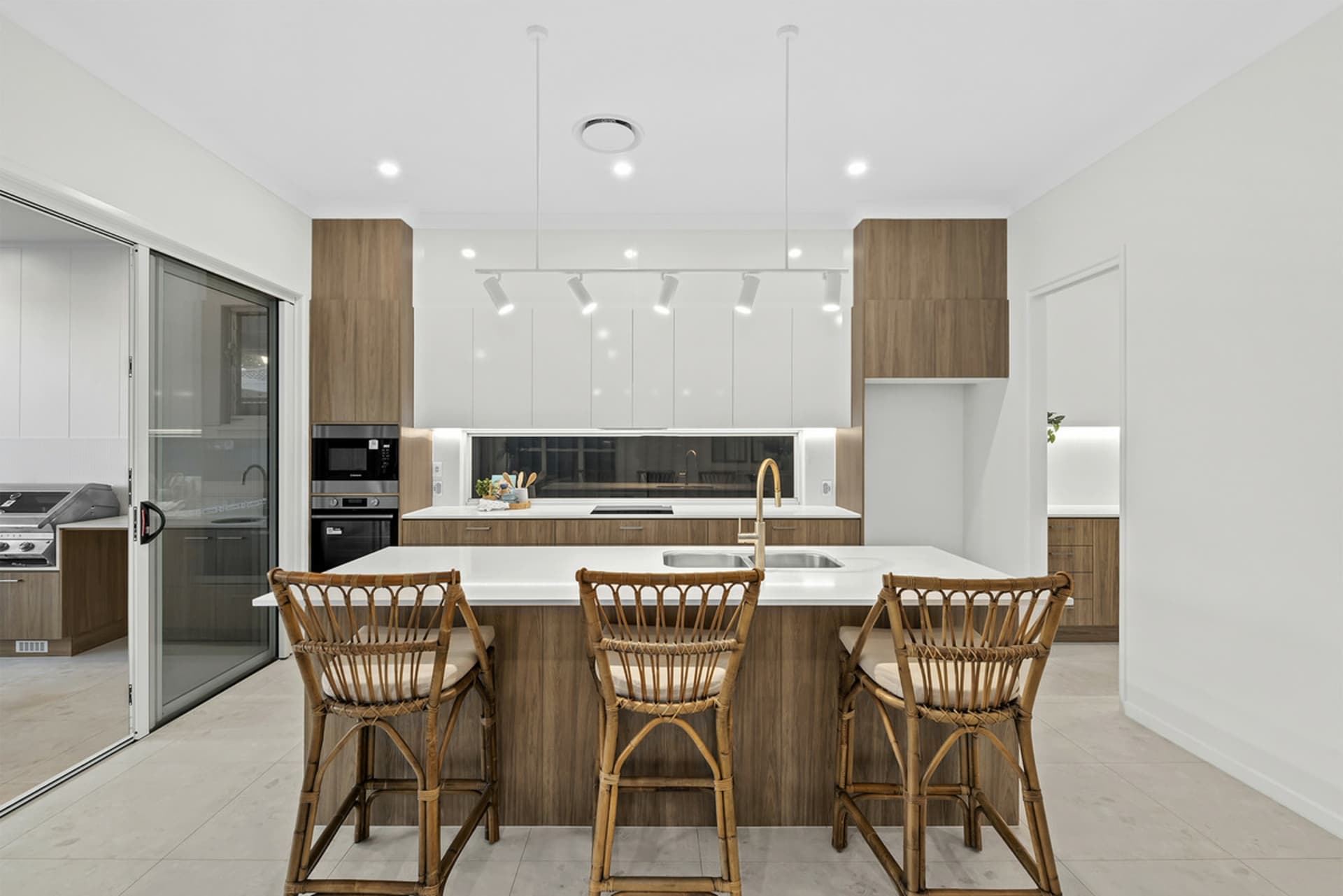 9A Osbourne Street, Scarborough, Scarborough - Thumbnail 3