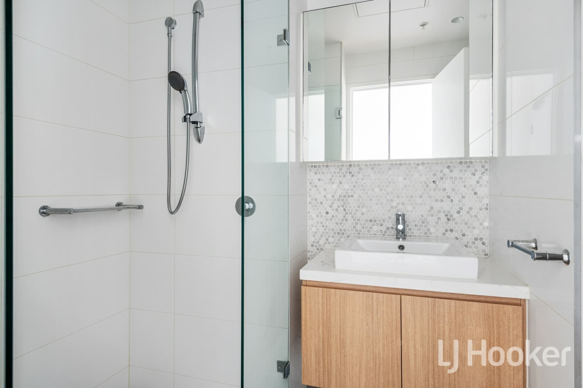 2301/850 Whitehorse Road, Box Hill, Box Hill - Thumbnail 7