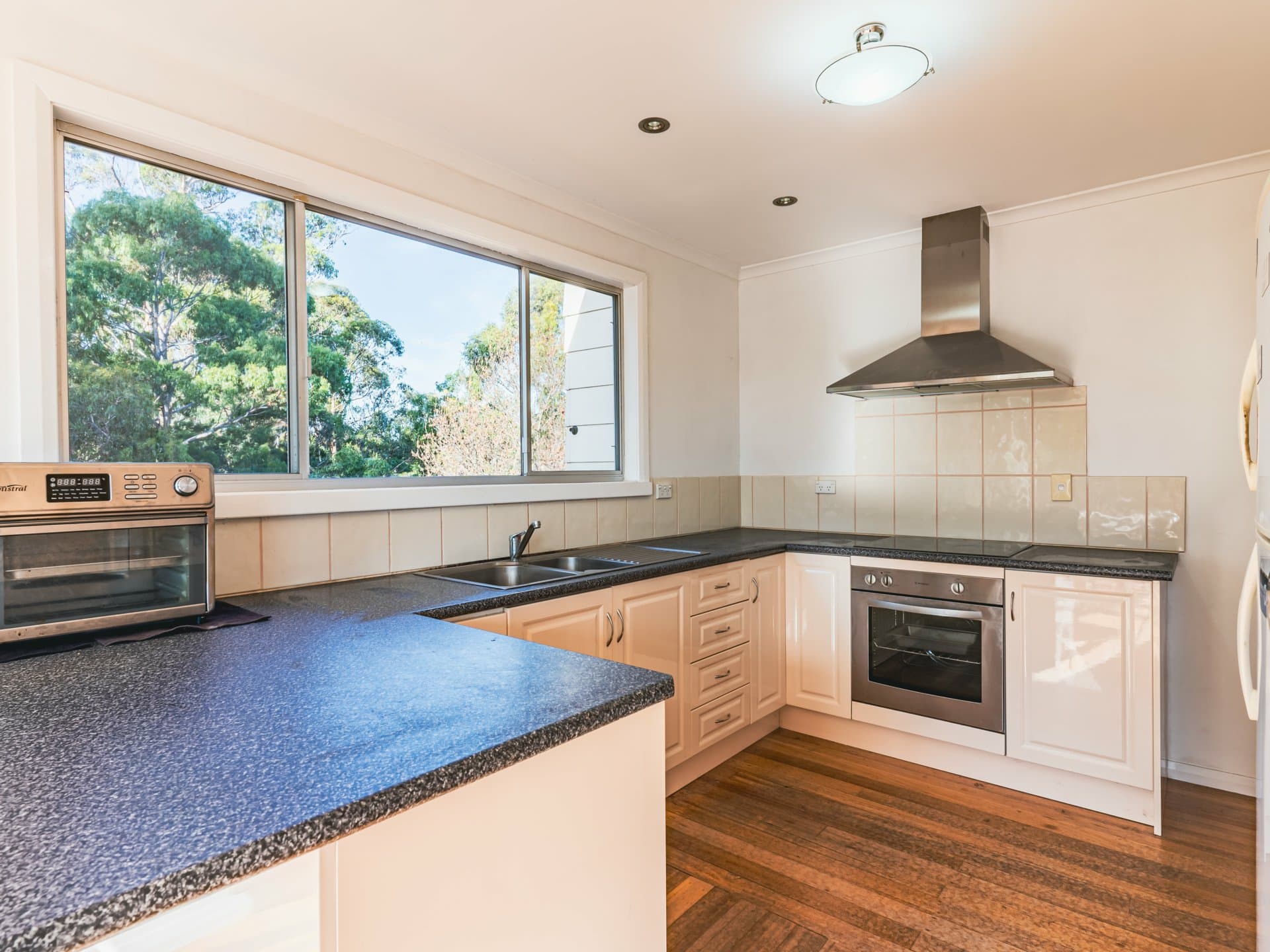 7 Lawry Heights, St Helens, St Helens - Thumbnail 3