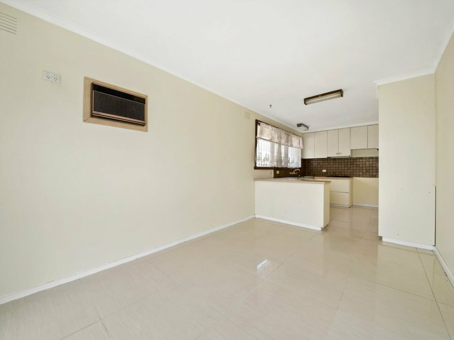 80 First Avenue, Dandenong North, Dandenong North - Thumbnail 3