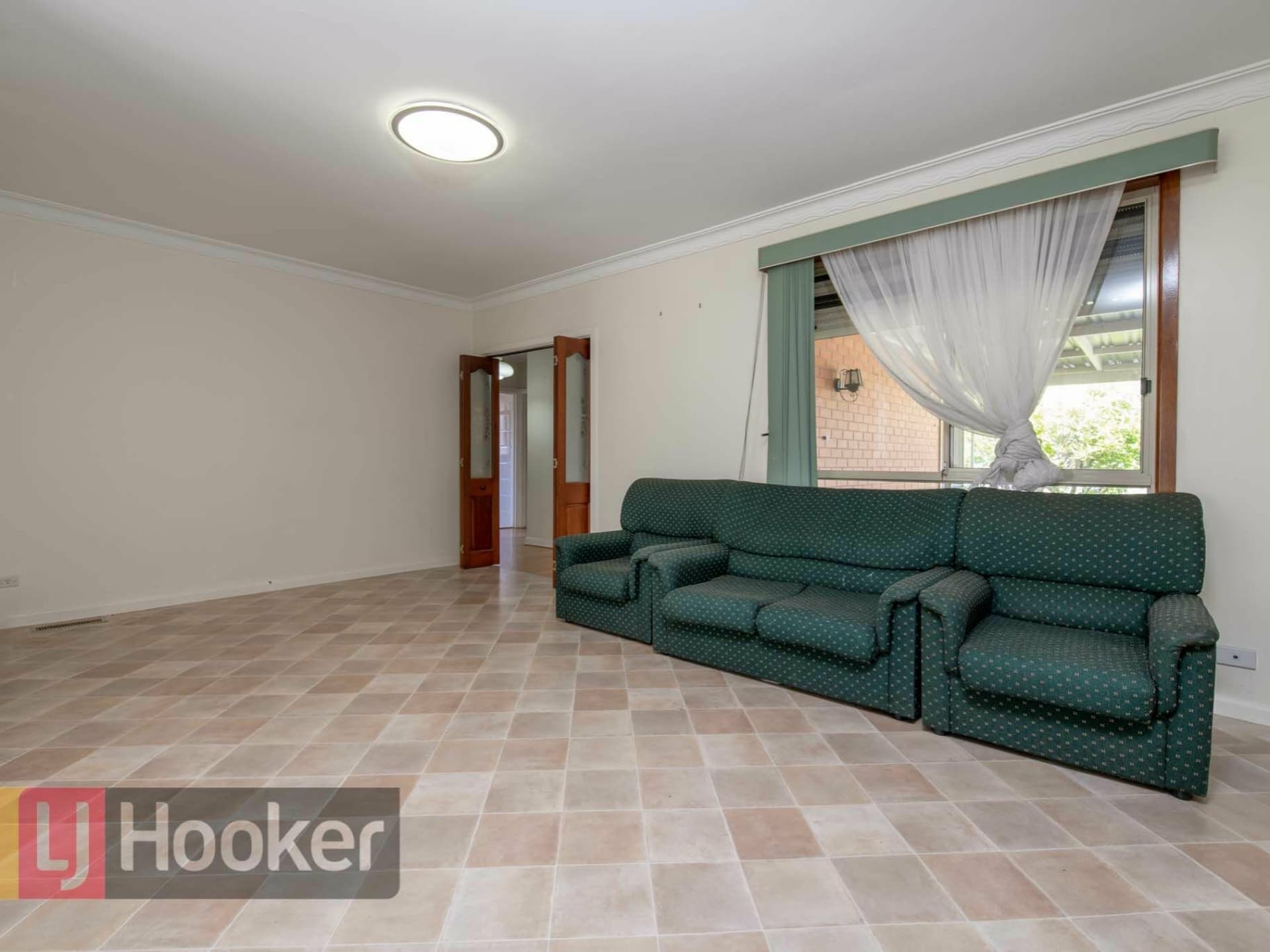 218 Railway Pde, Noble Park, Noble Park - Thumbnail 4