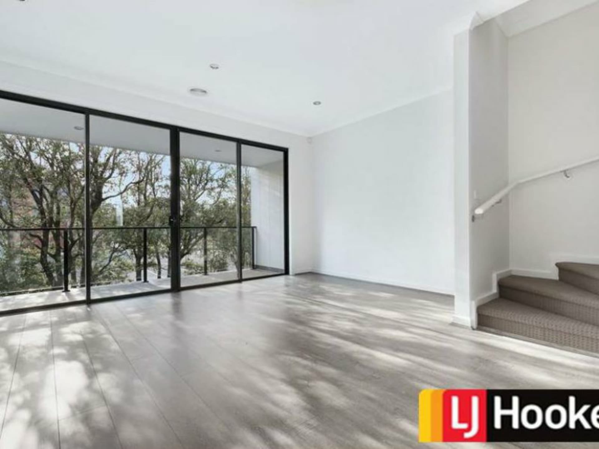 32A View Rd, Springvale, Springvale - Thumbnail 2