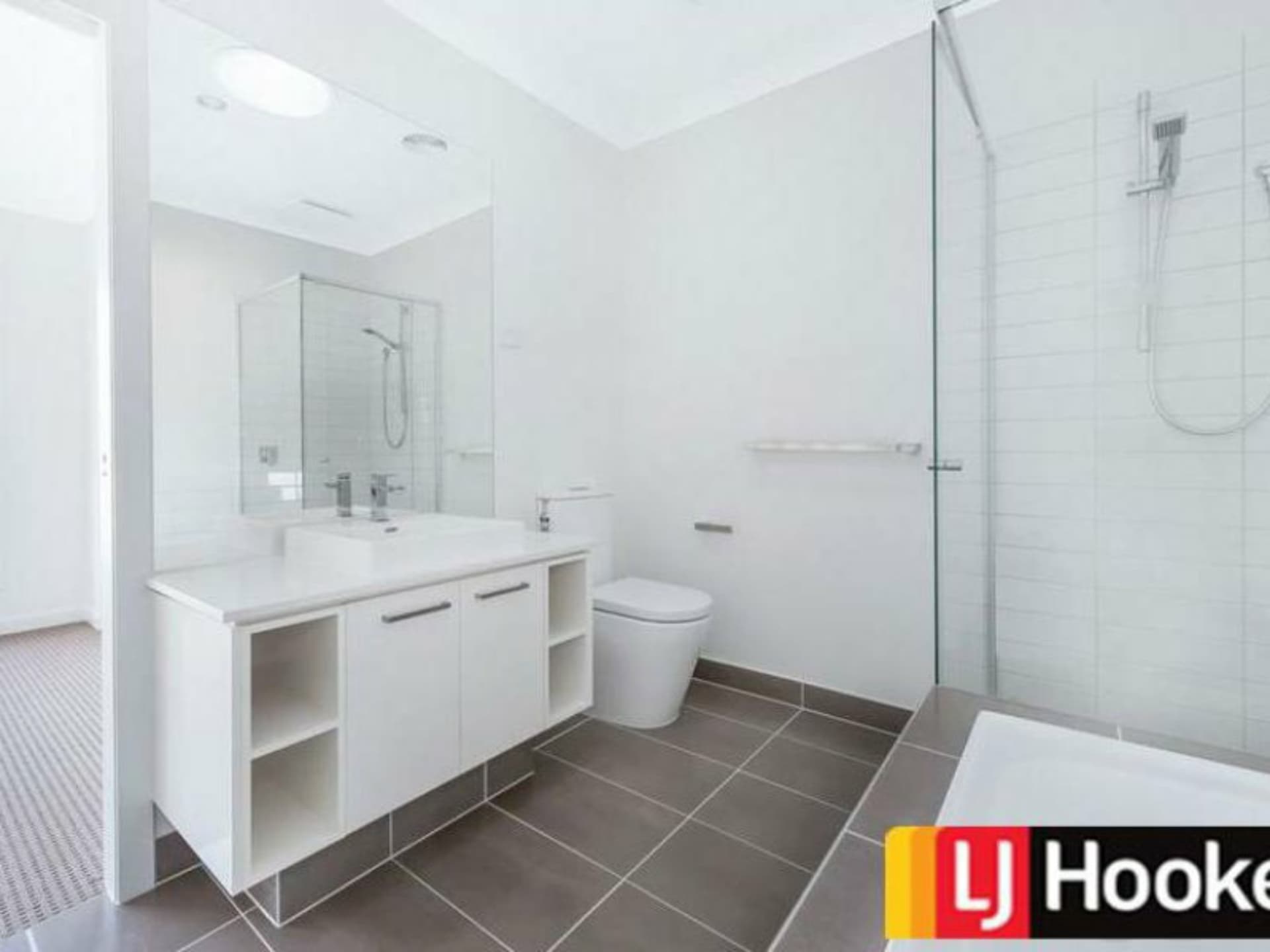 32A View Rd, Springvale, Springvale - Thumbnail 4