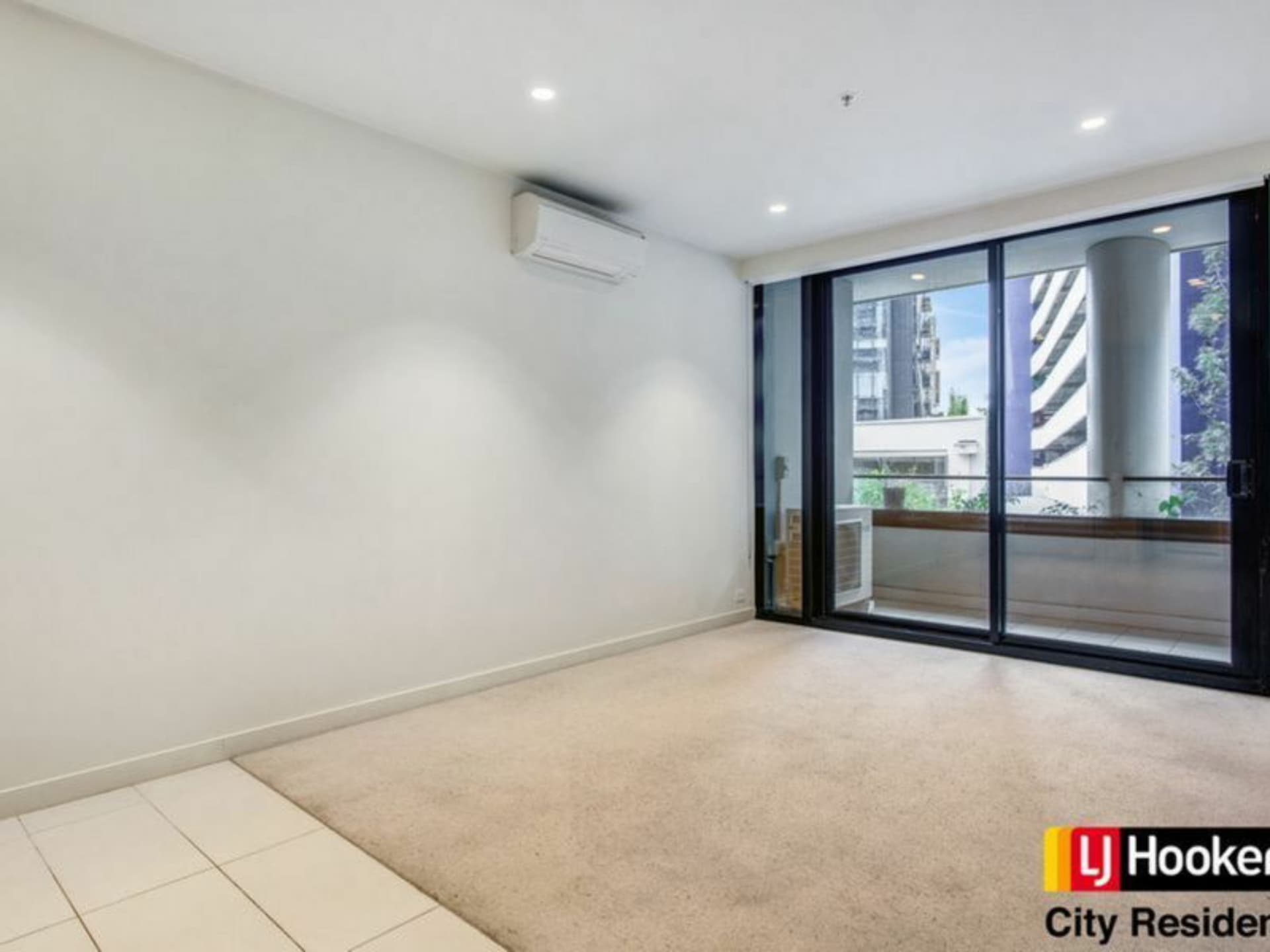124/4-10 Daly Street, South Yarra, South Yarra - Thumbnail 4