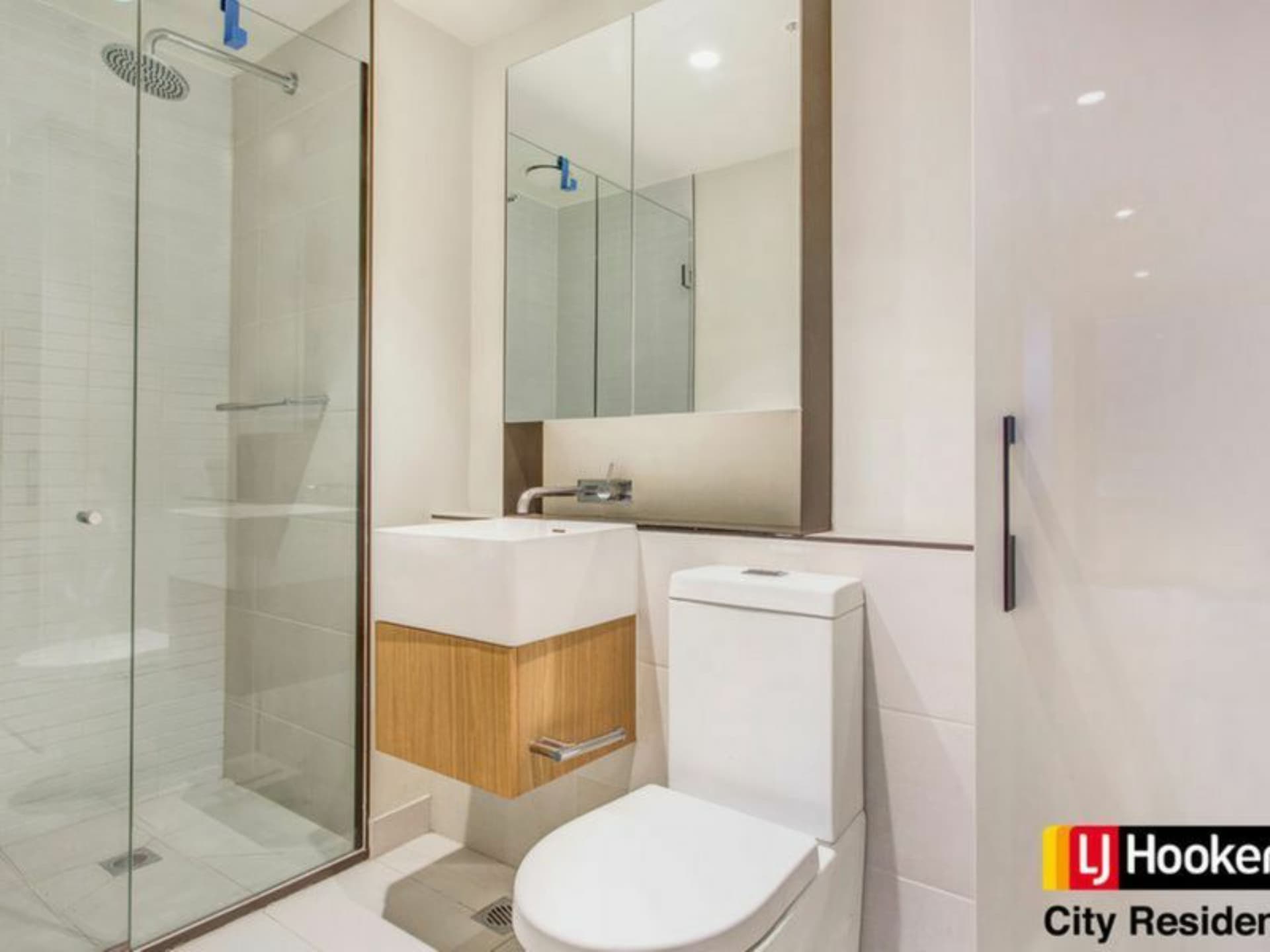 124/4-10 Daly Street, South Yarra, South Yarra - Thumbnail 6