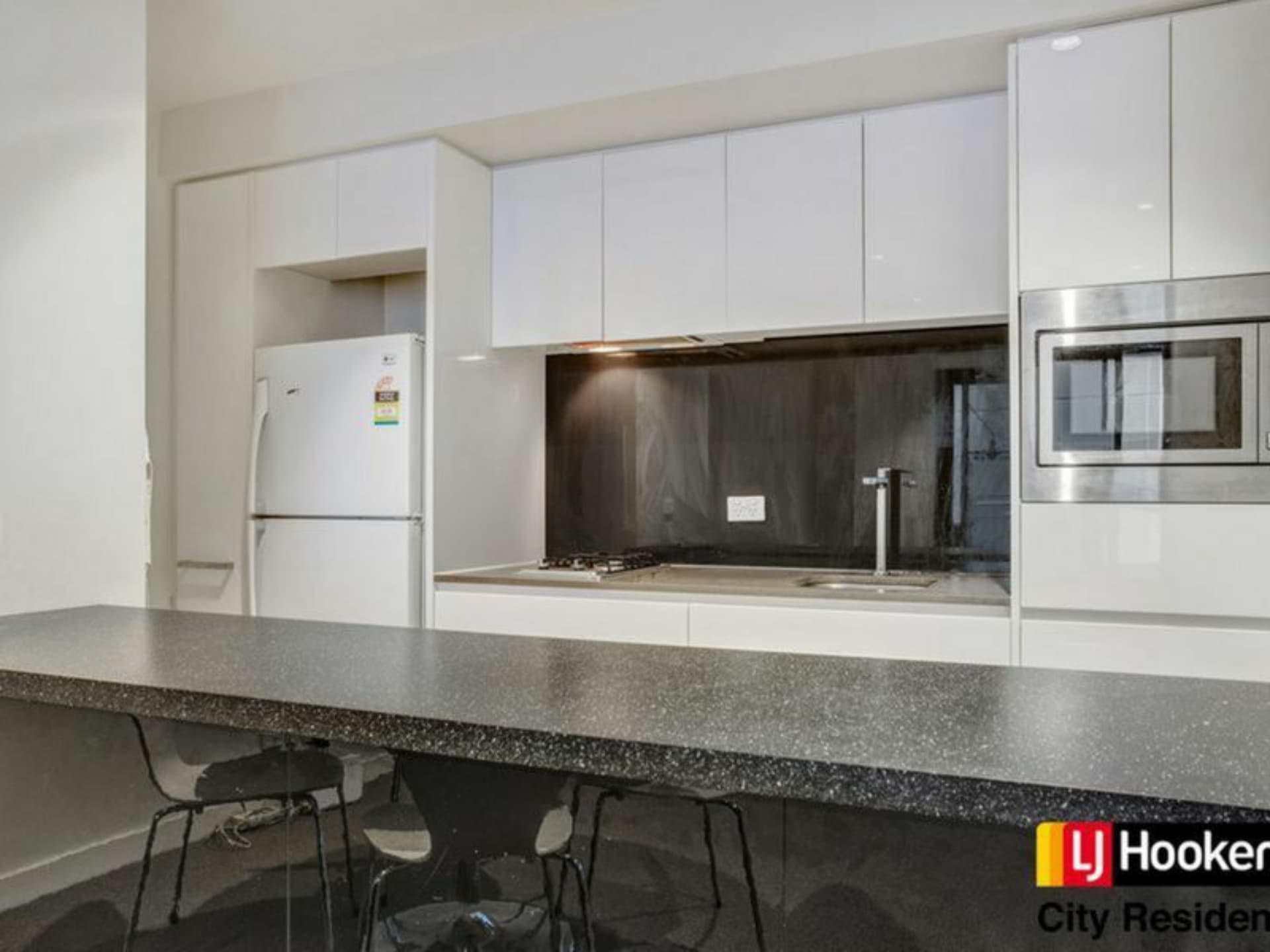 615/199 William Street, Melbourne, Melbourne - Thumbnail 6