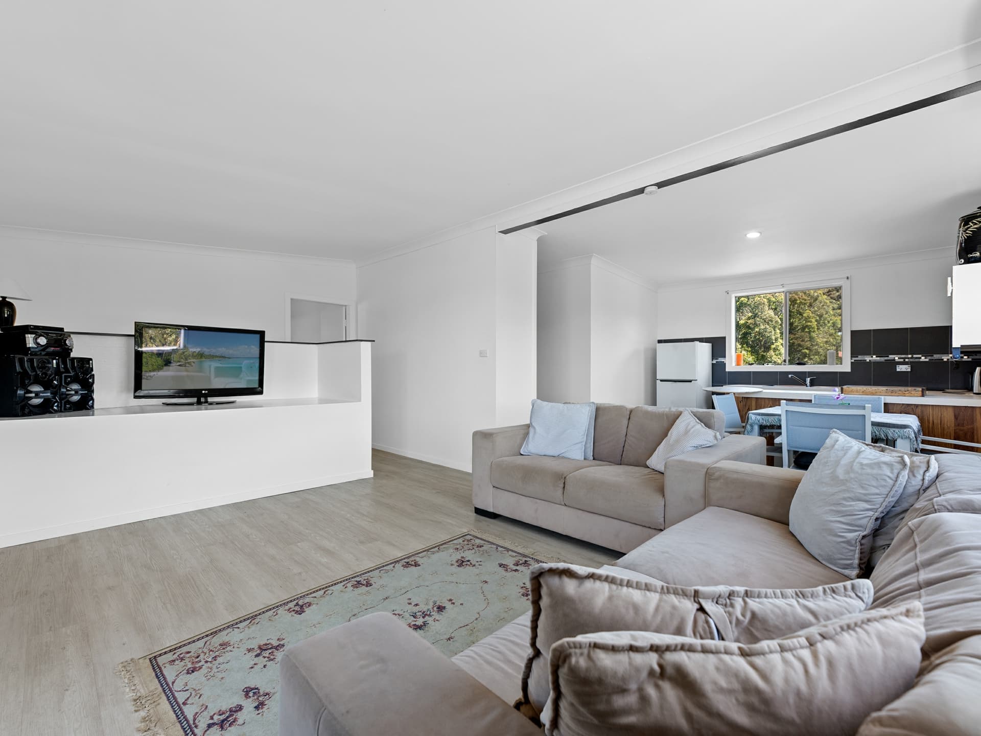 9 Montague Avenue, Kianga, Kianga - Thumbnail 8