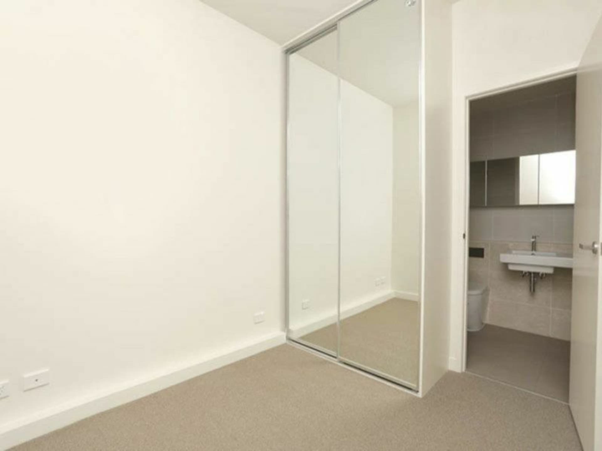 2304/199 William Street, Melbourne, Melbourne - Thumbnail 5