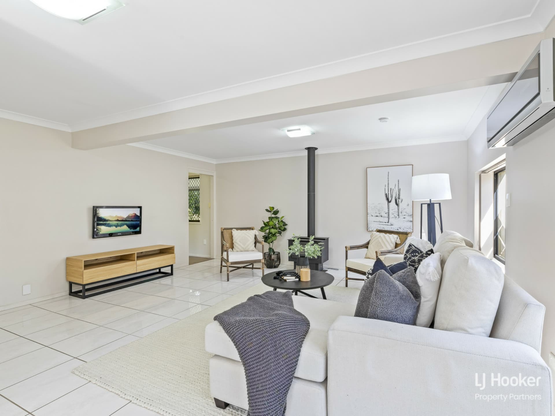 51 Coleman Crescent, Springwood, Springwood - Thumbnail 7