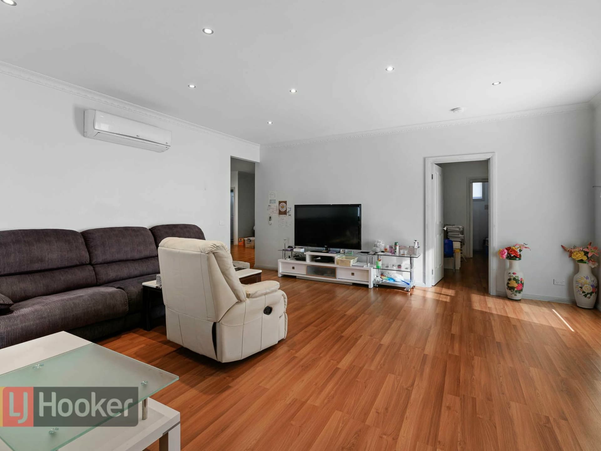 46 Windsor Avenue, Springvale, Springvale - Thumbnail 3