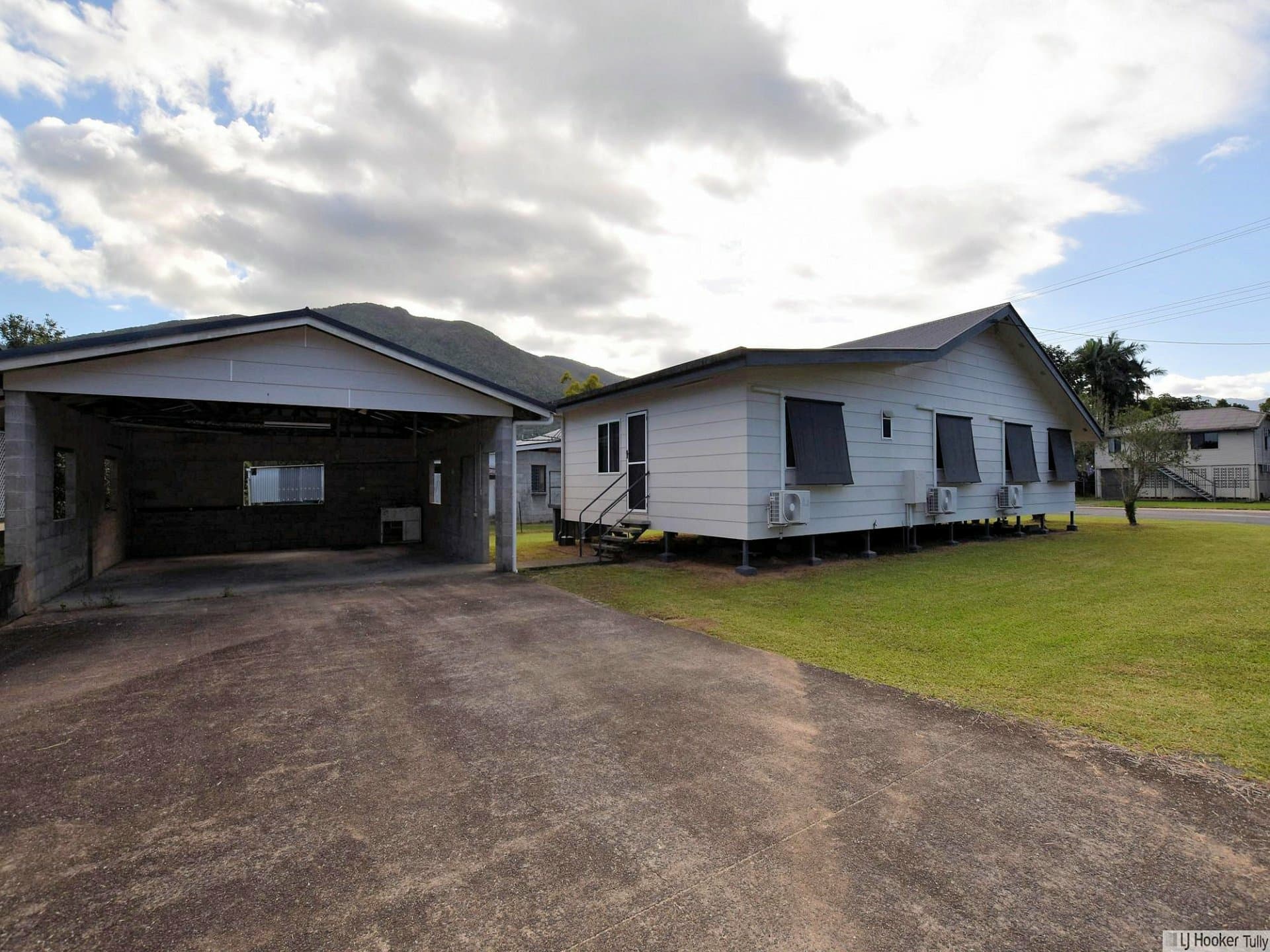 27 Trower Street, Tully, Tully - Image 1