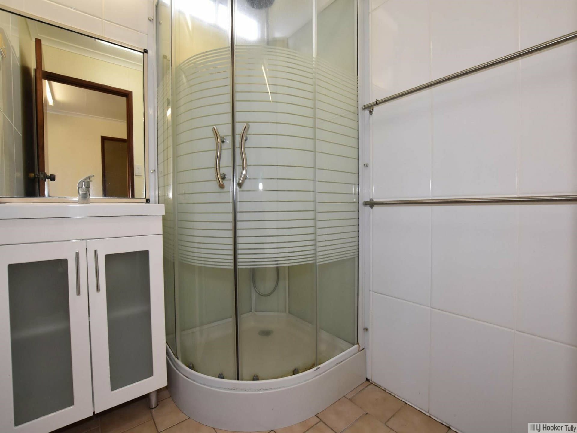 27 Trower Street, Tully, Tully - Thumbnail 5