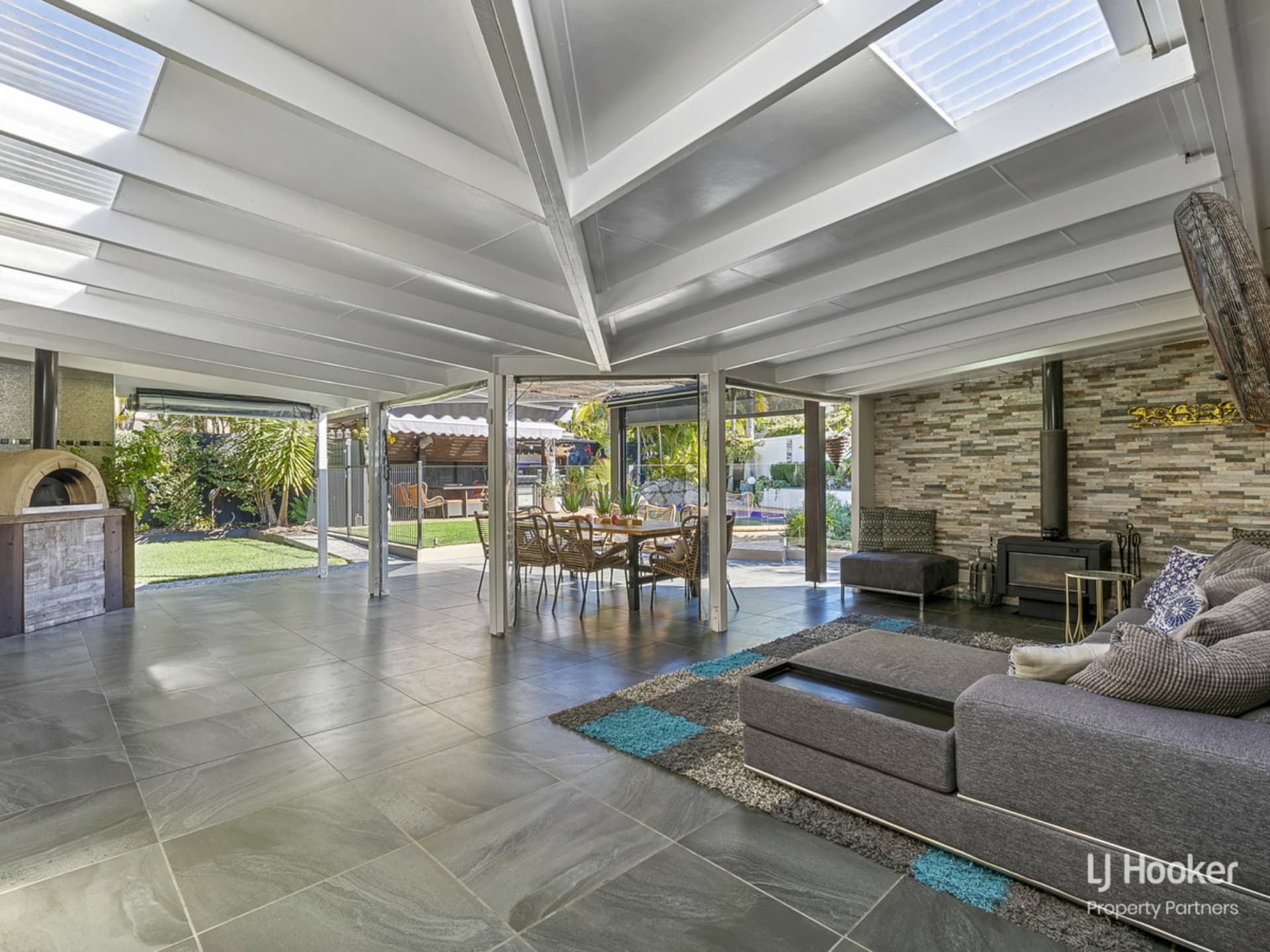 1 Flora Court, Cornubia, Cornubia - Thumbnail 4