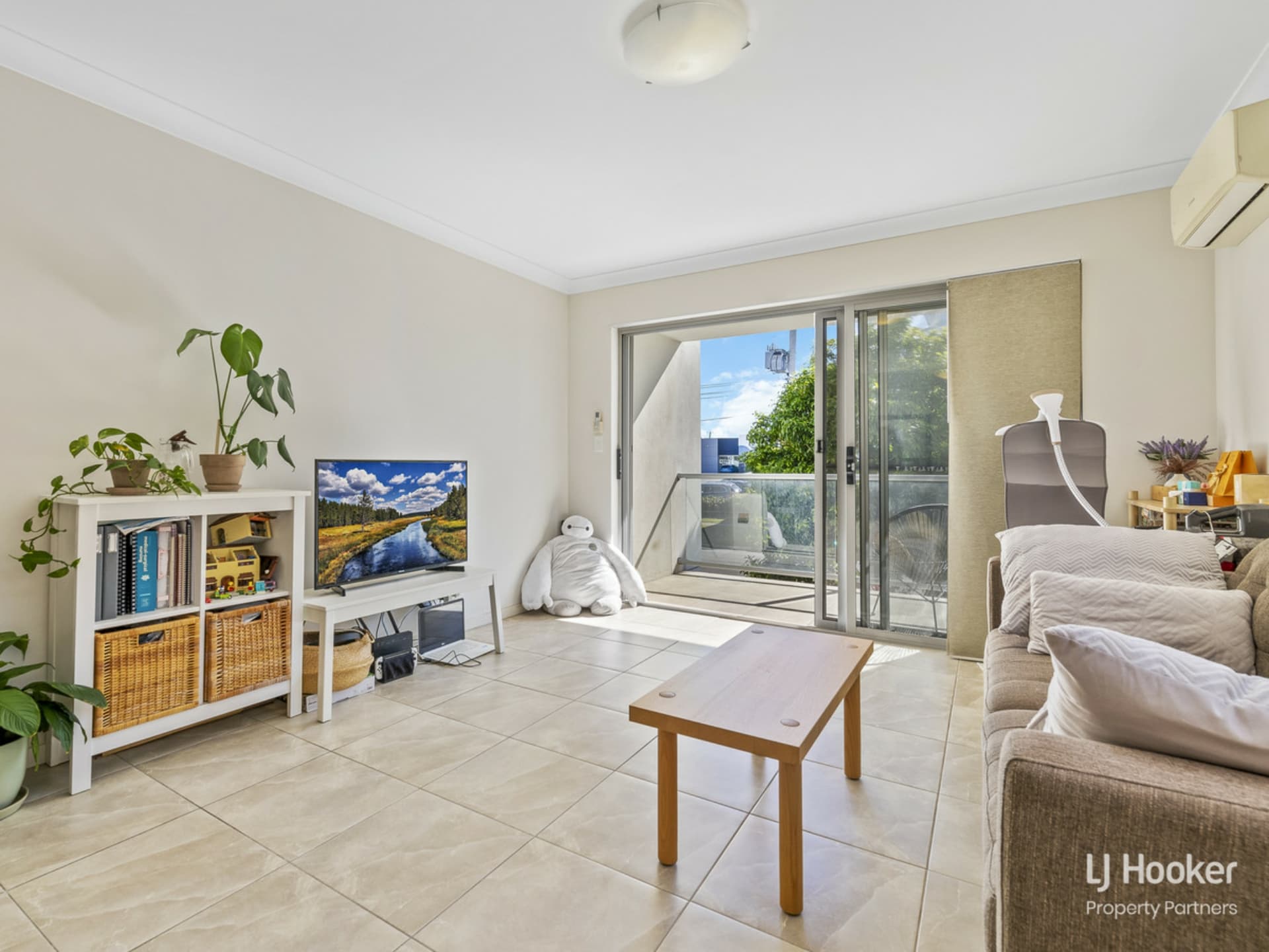 2/5 Springwood Street, Mount Gravatt East, Mount Gravatt East - Thumbnail 2