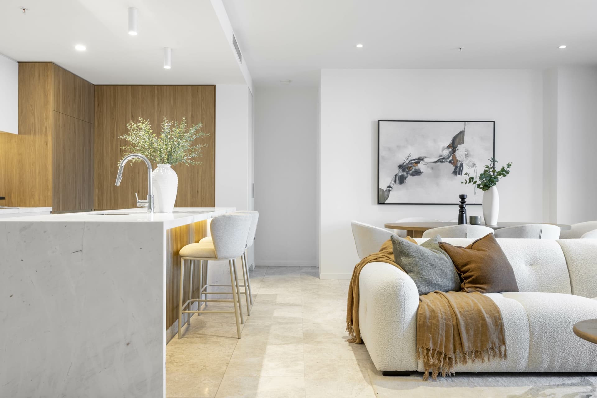 28 Alexandra Avenue, Mermaid Beach - Thumbnail 4