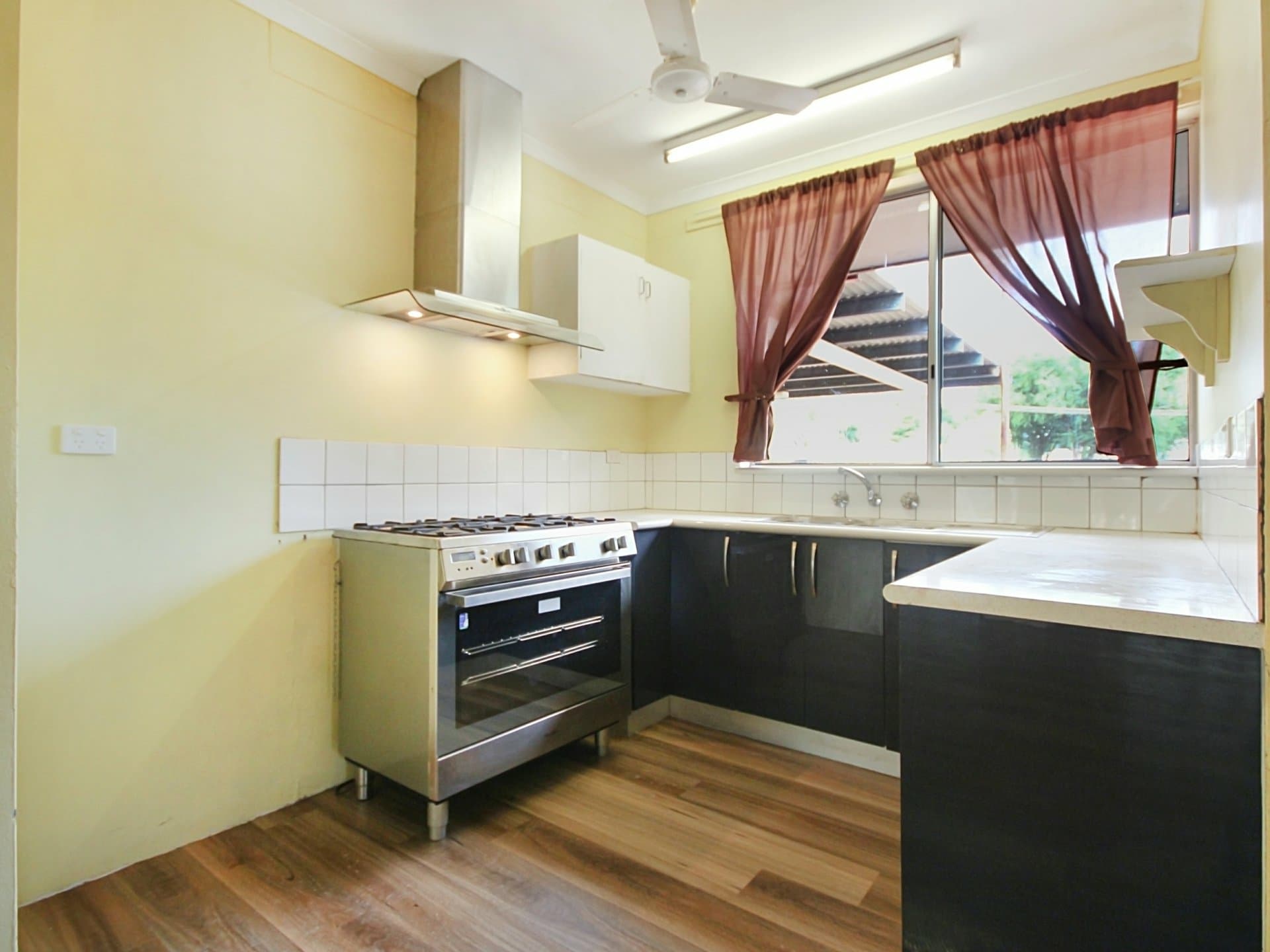 6 Forscutt Place, Katherine, Katherine - Thumbnail 2