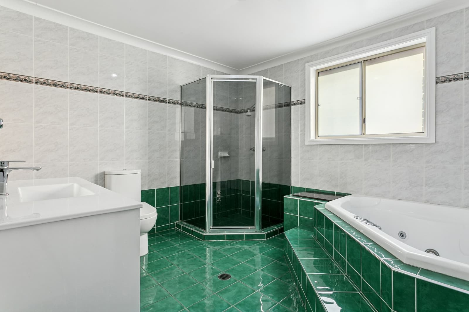 4 Hoskins Avenue,Bankstown, Bankstown - Thumbnail 8