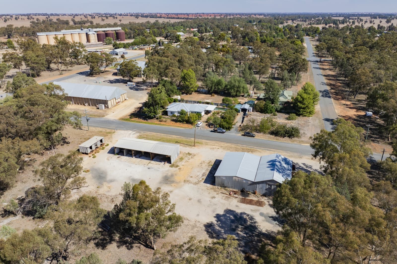 10 Hume Street,Boree Creek, Boree Creek - Thumbnail 2