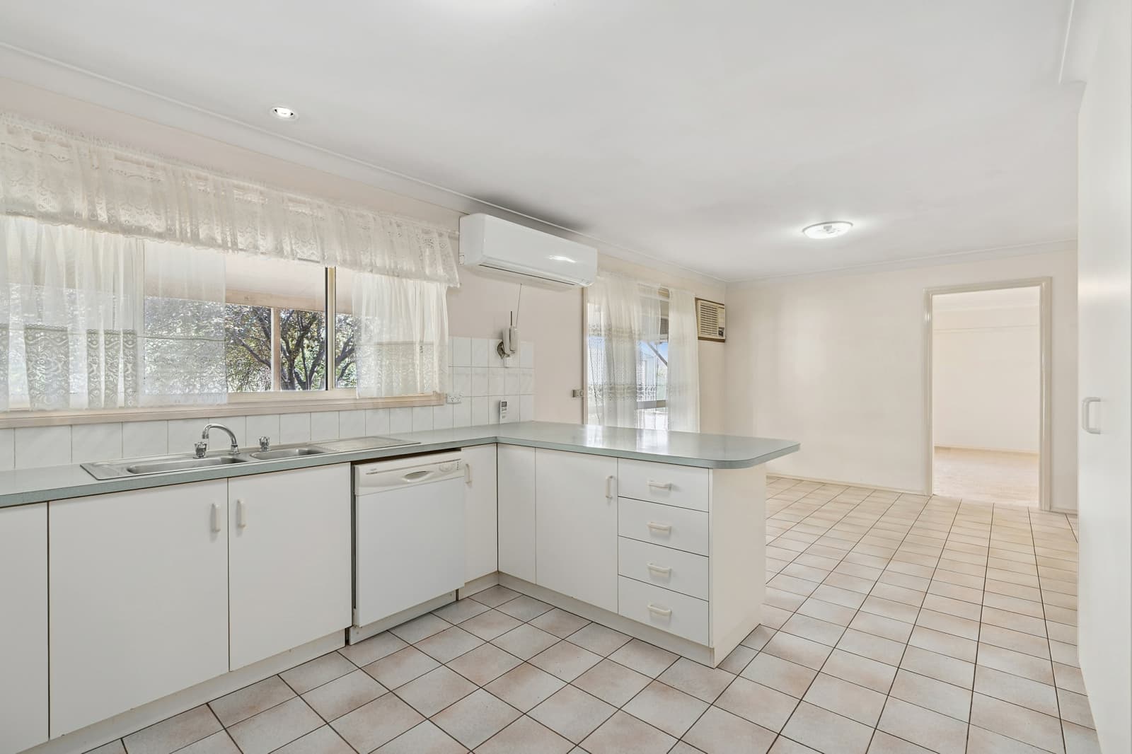 10 Argyle Street,Leeton, Leeton - Thumbnail 8