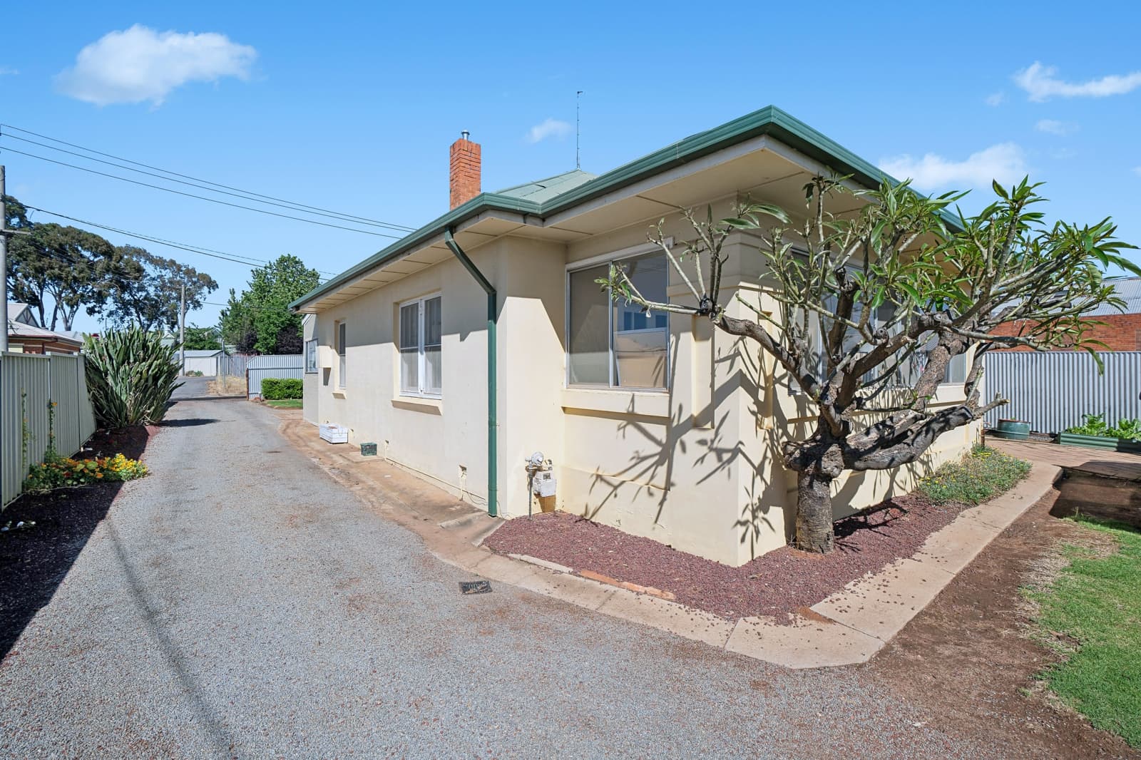 58-60 Kurrajong Avenue,Leeton, Leeton - Image 1