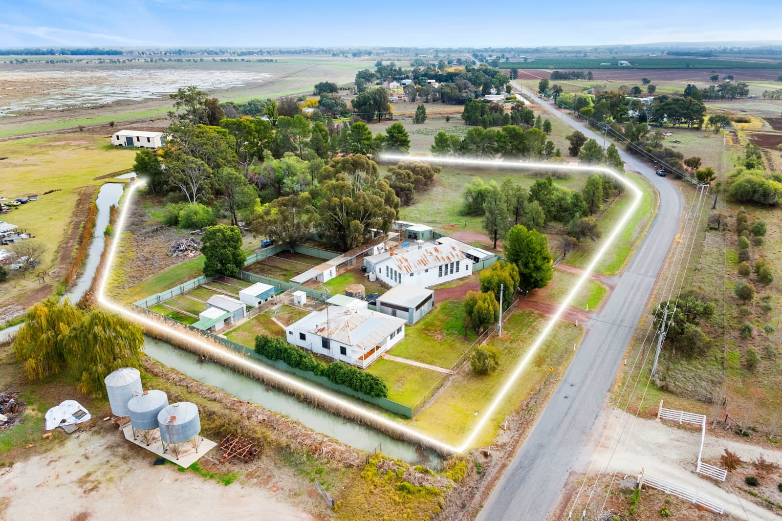 521 Fivebough Road,Leeton, Leeton - Image 1