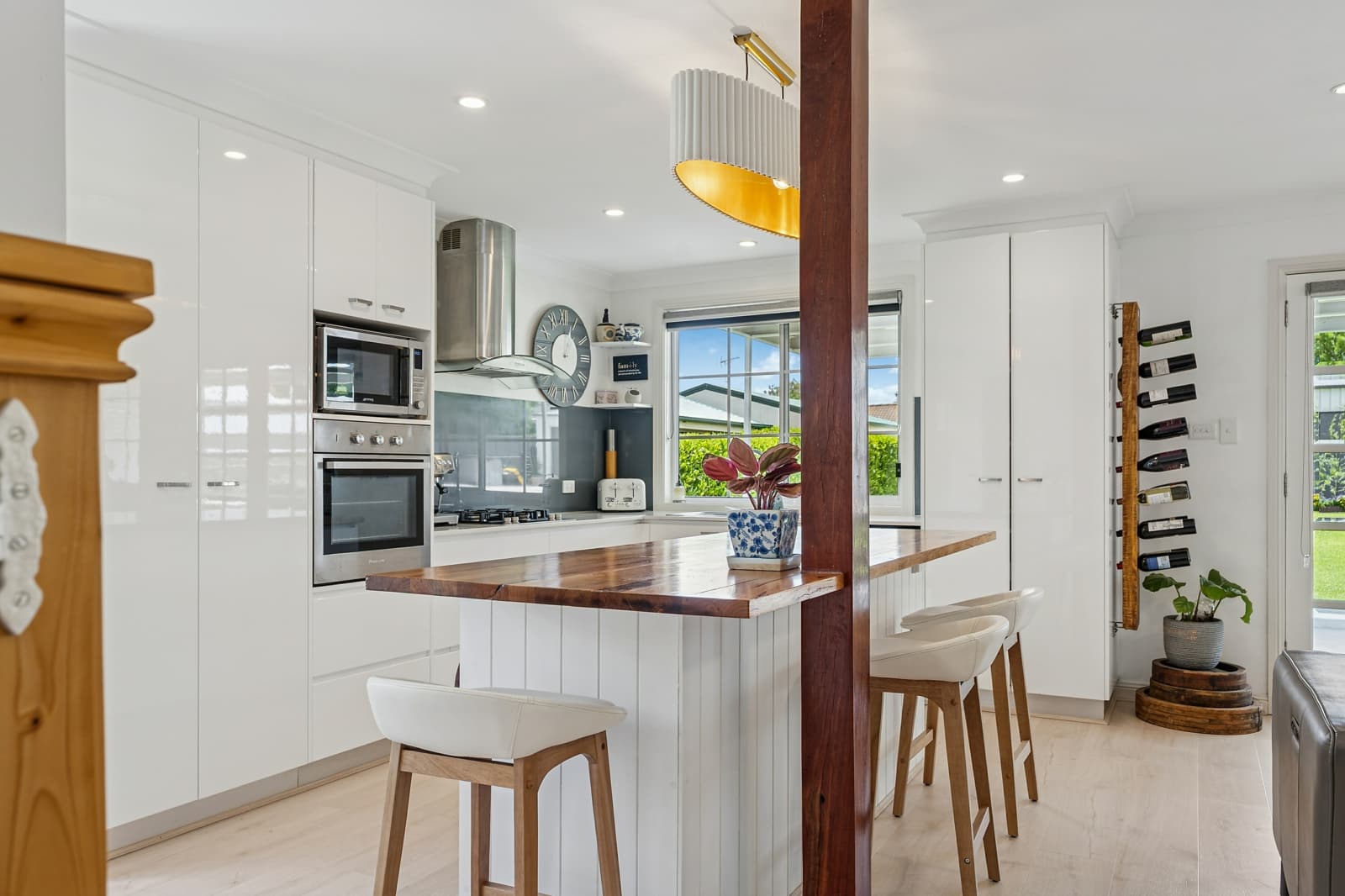 147 Kitchener Road,Temora, Temora - Thumbnail 2