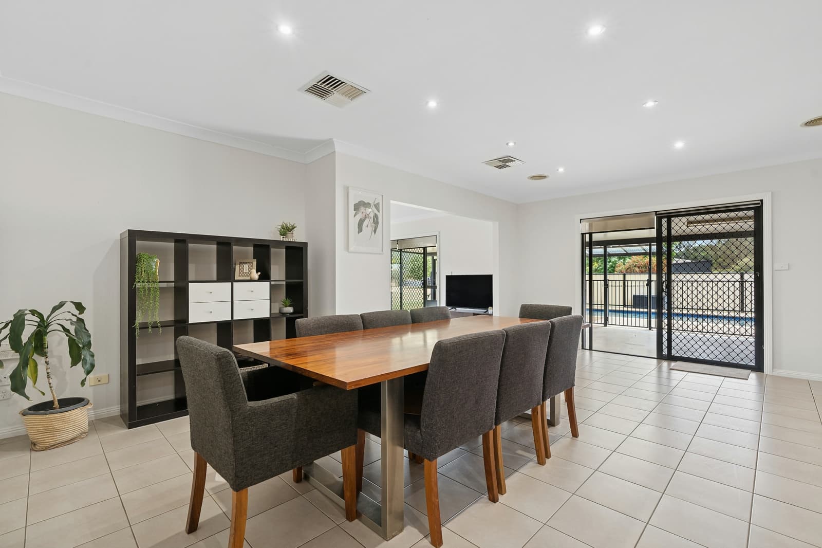 16 Karawatha Drive,Narrandera, Narrandera - Thumbnail 6