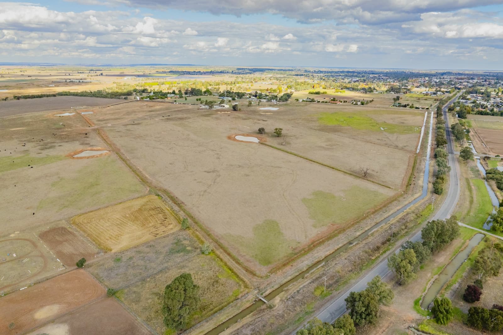 420 Petersham Road,Leeton, Leeton - Thumbnail 2
