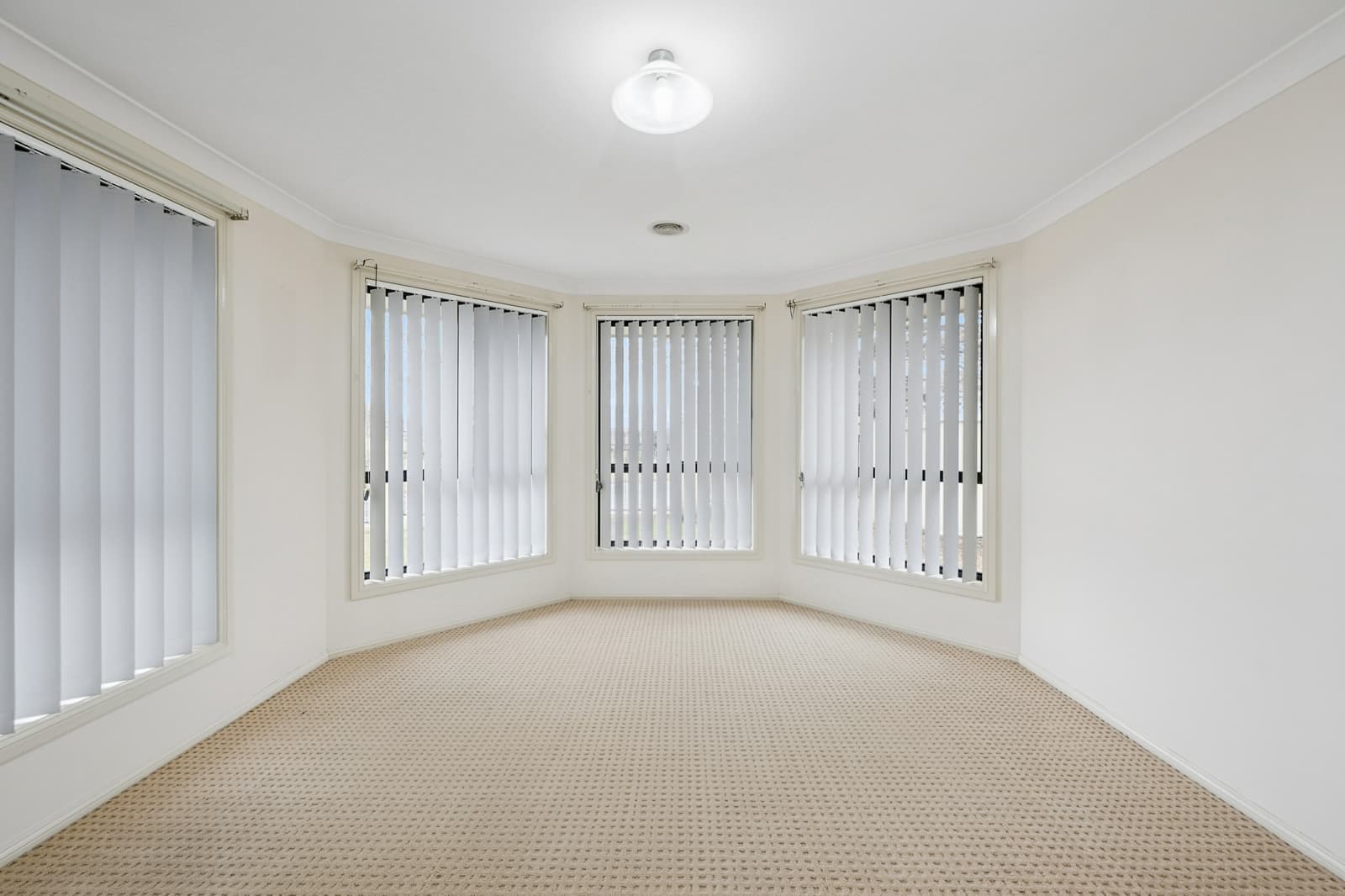 16 Greerlyn Way,Orange, Orange - Thumbnail 3