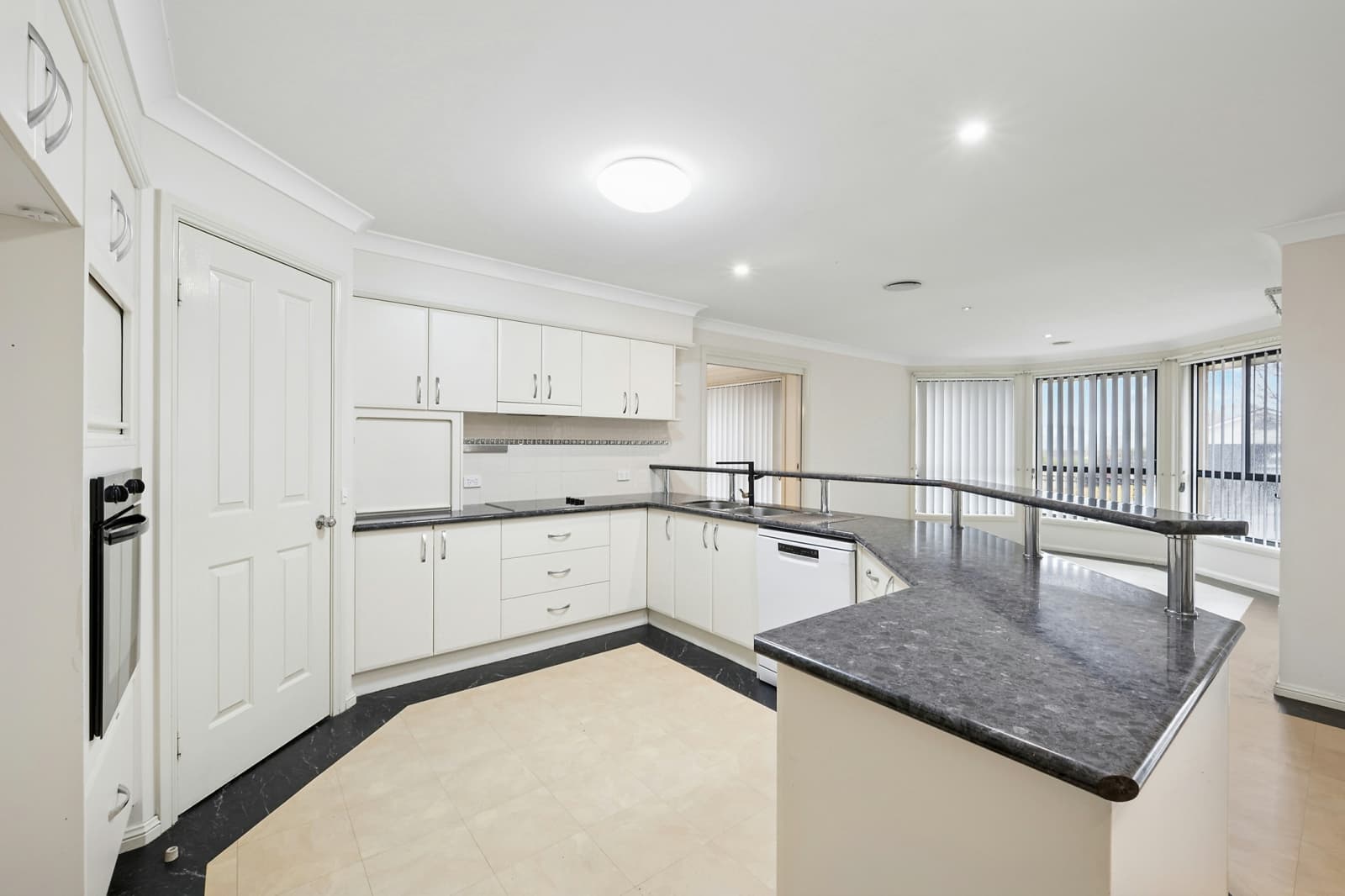 16 Greerlyn Way,Orange, Orange - Thumbnail 5