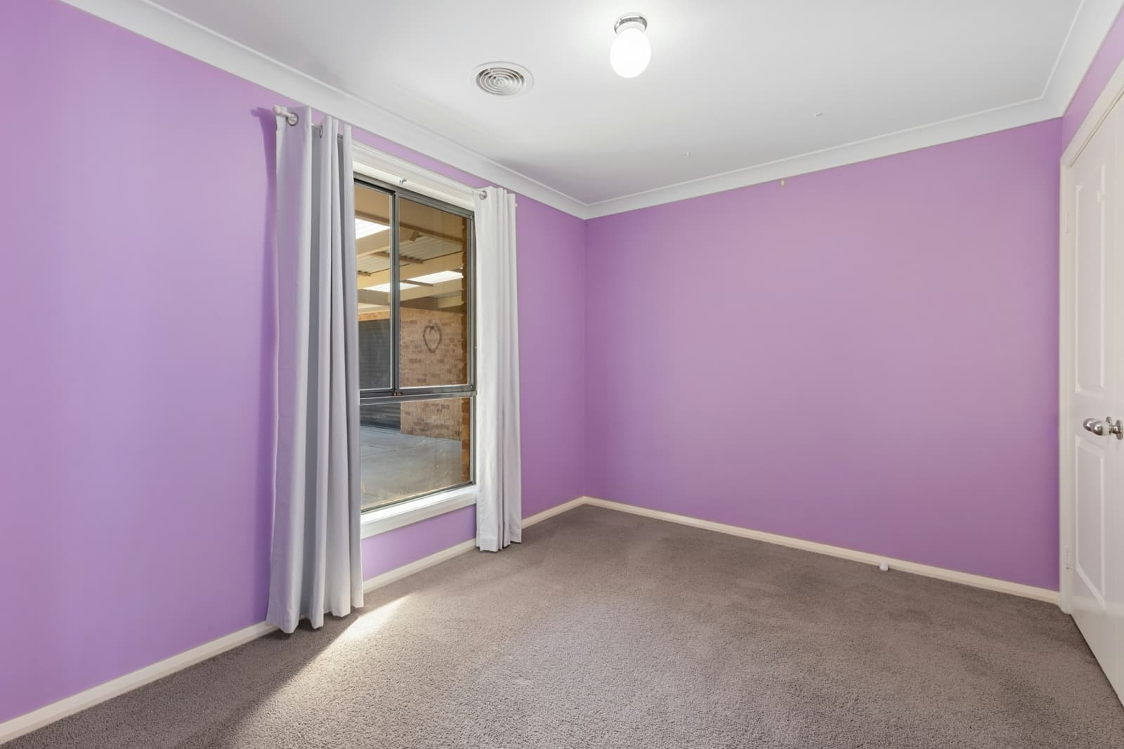 31 Pippin Way,Orange, Orange - Thumbnail 7