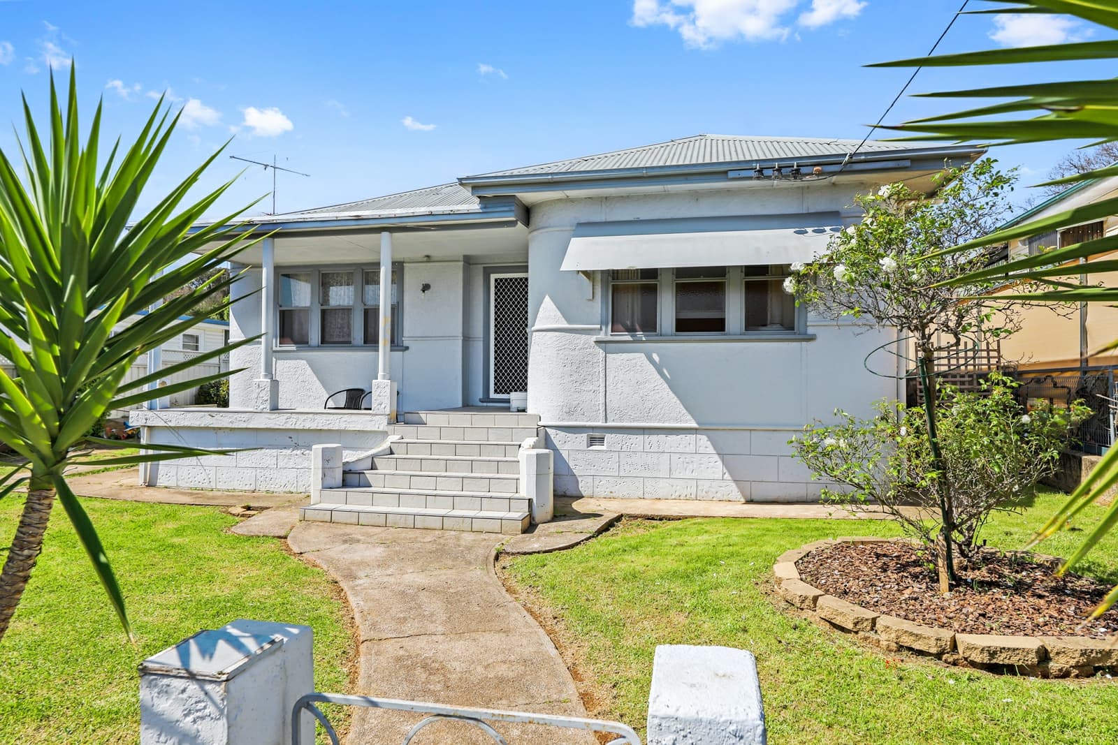 14 Griffin Avenue,Tamworth, North Tamworth - Image 1