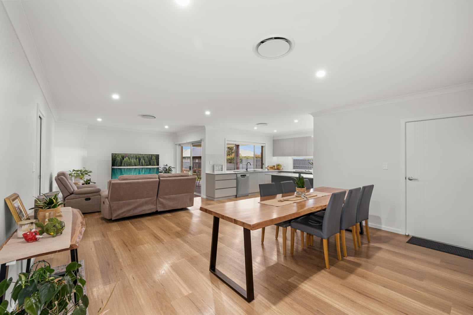 18 Simmental Way,Tamworth, Calala - Thumbnail 5