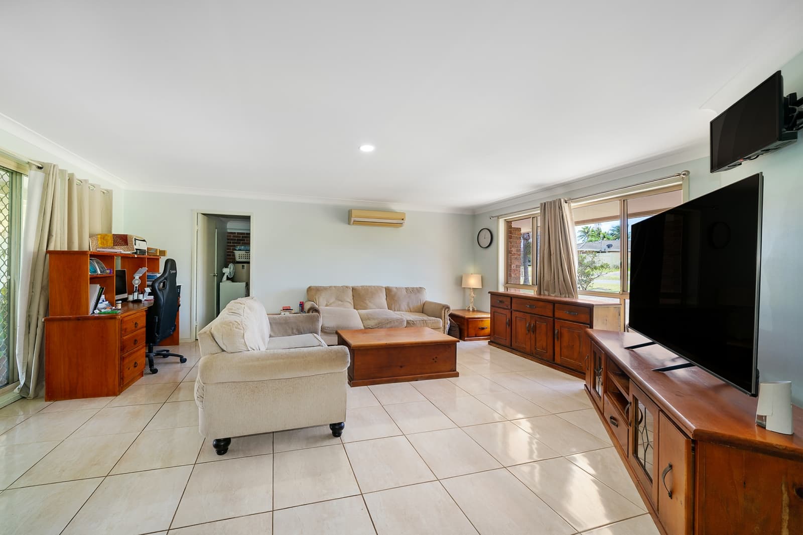43 Marian Drive,Port Macquarie, Port Macquarie - Thumbnail 2