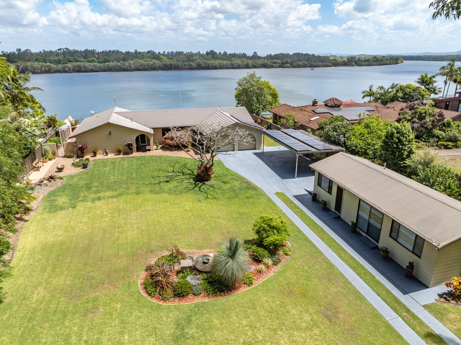 49 Riverside Drive,Riverside, Riverside - Thumbnail 8