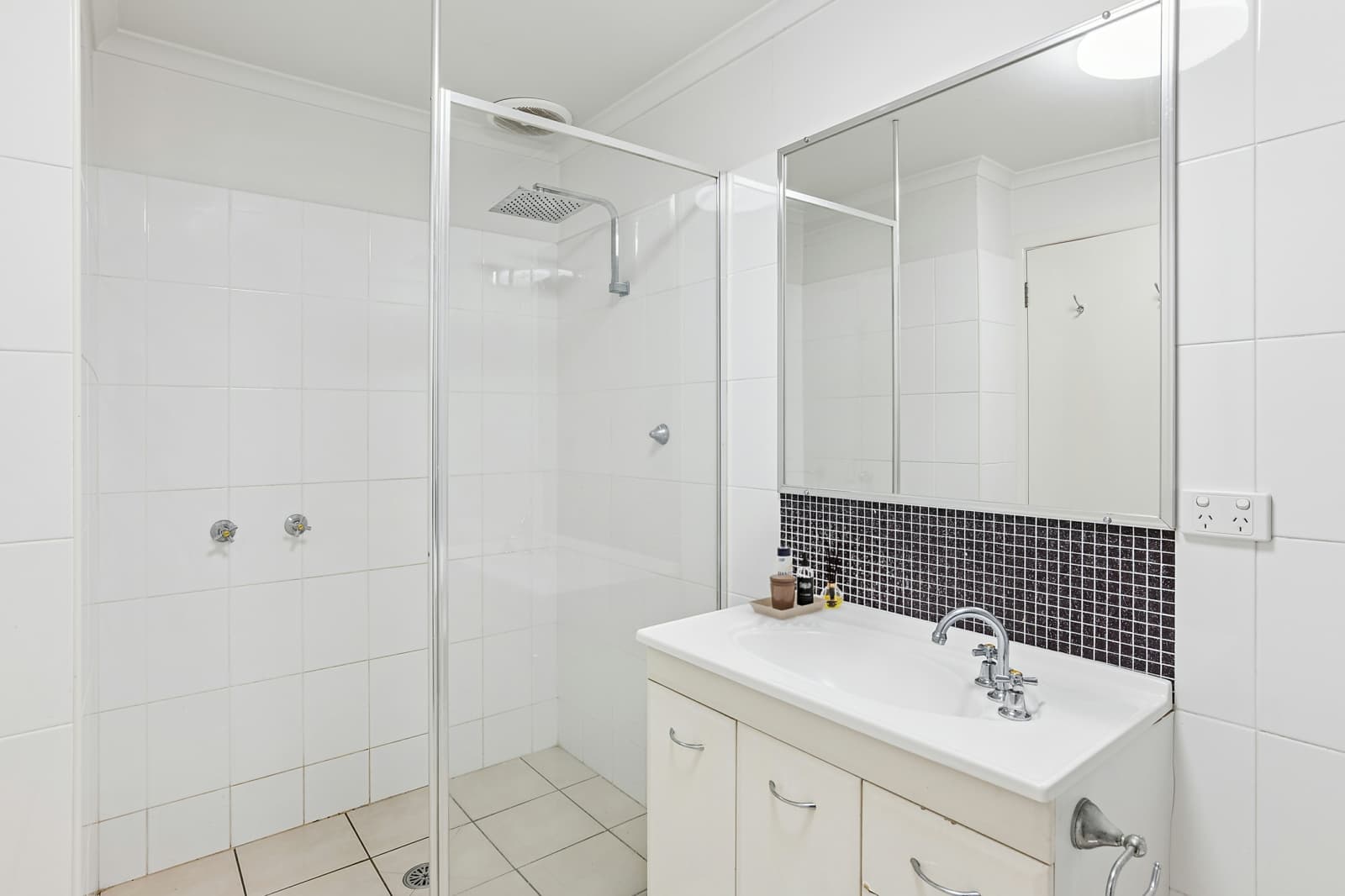 8/4 First Avenue,Sawtell, Sawtell - Thumbnail 7