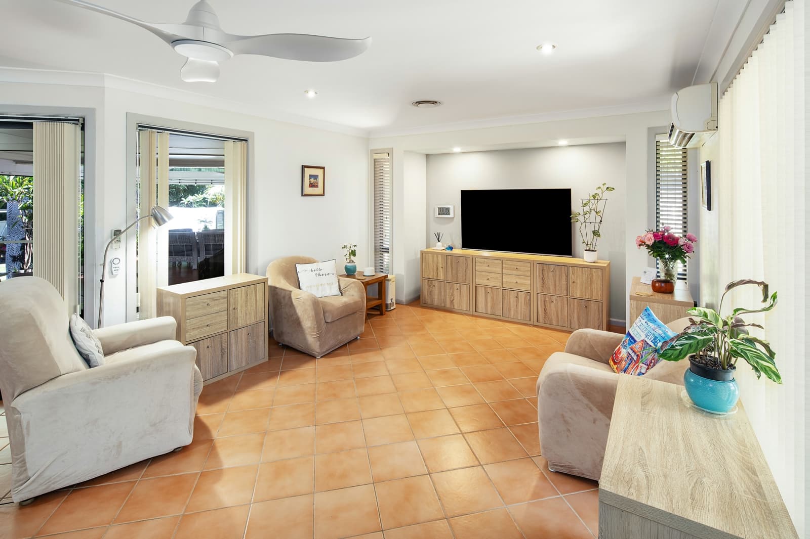 6 Godwin Close,Coffs Harbour, Coffs Harbour - Thumbnail 2