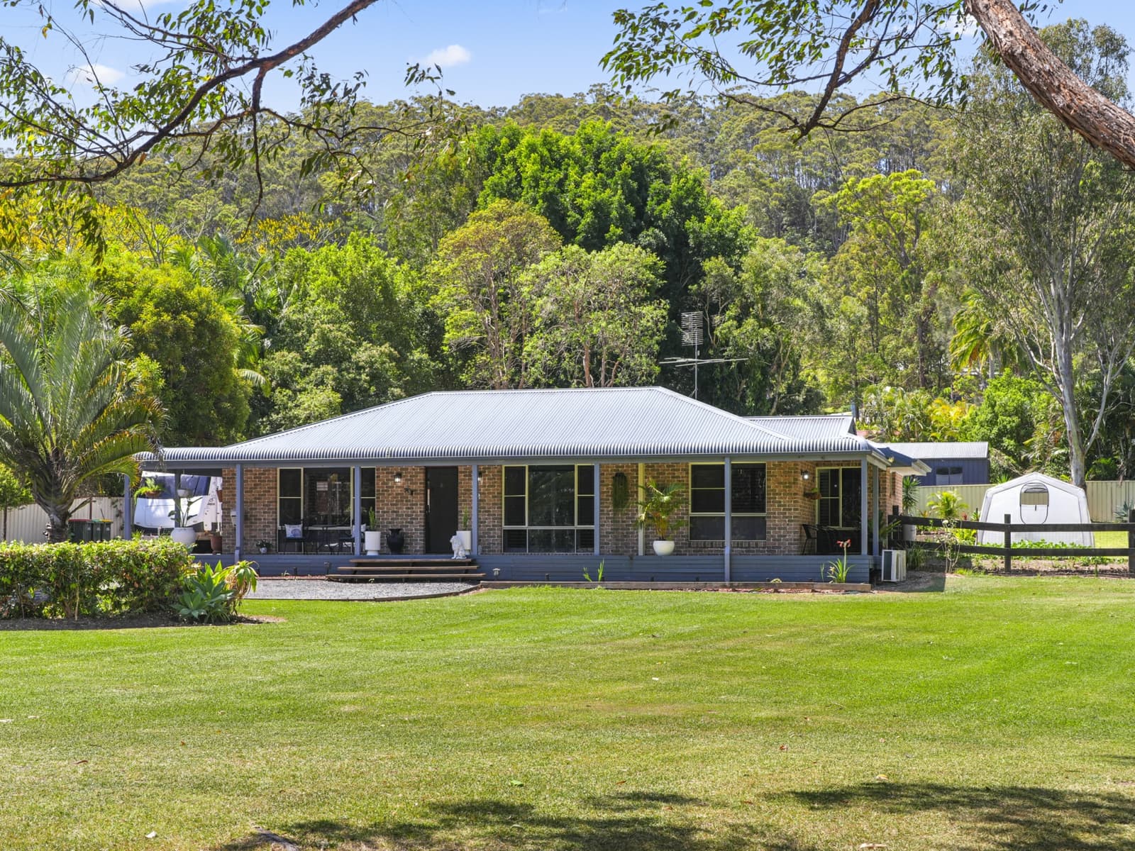 4 Topaz Drive,Emerald Beach, Emerald Beach - Thumbnail 7
