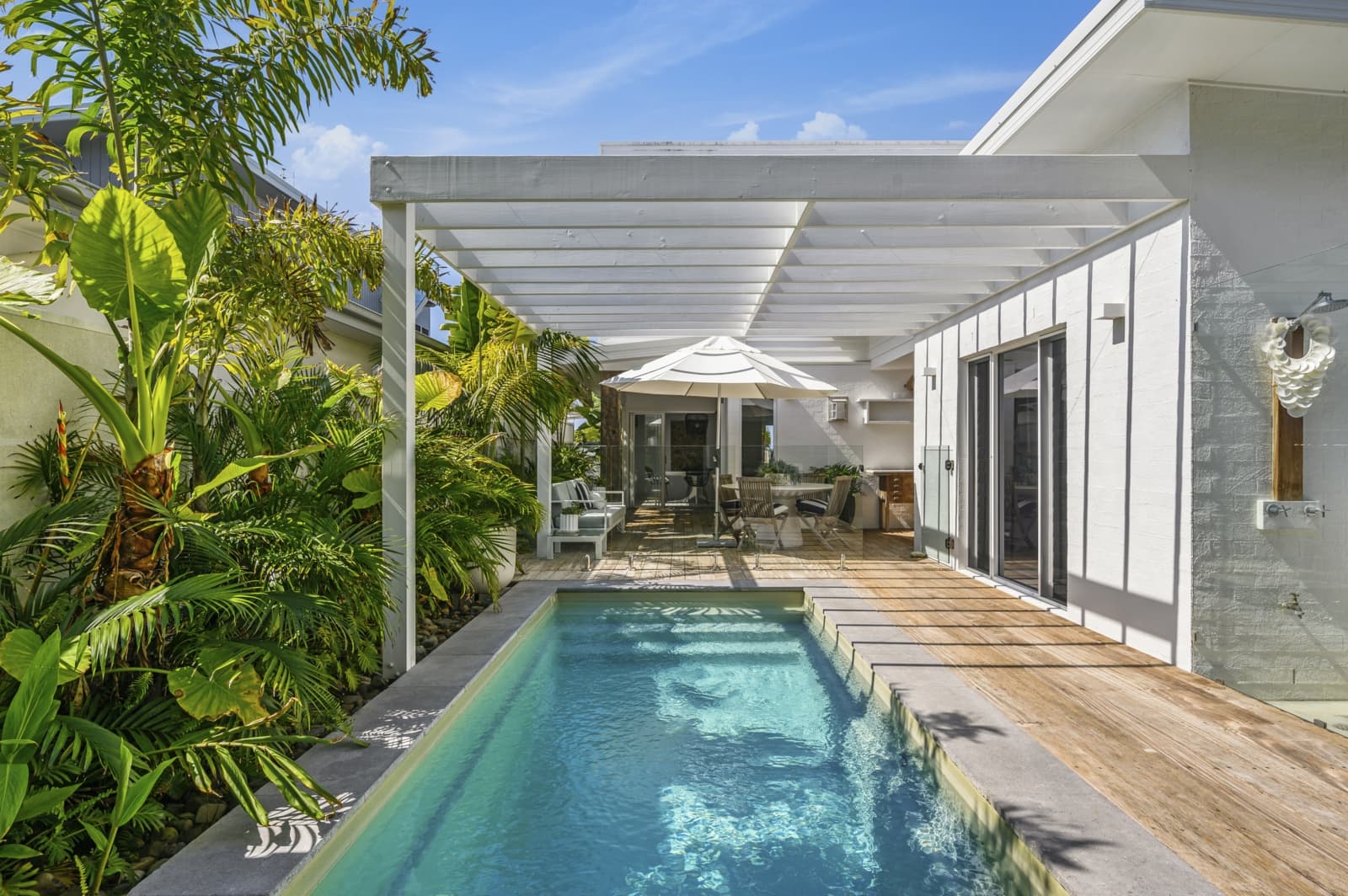 3 Oceanfront Drive,Sapphire Beach, Sapphire Beach - Image 1