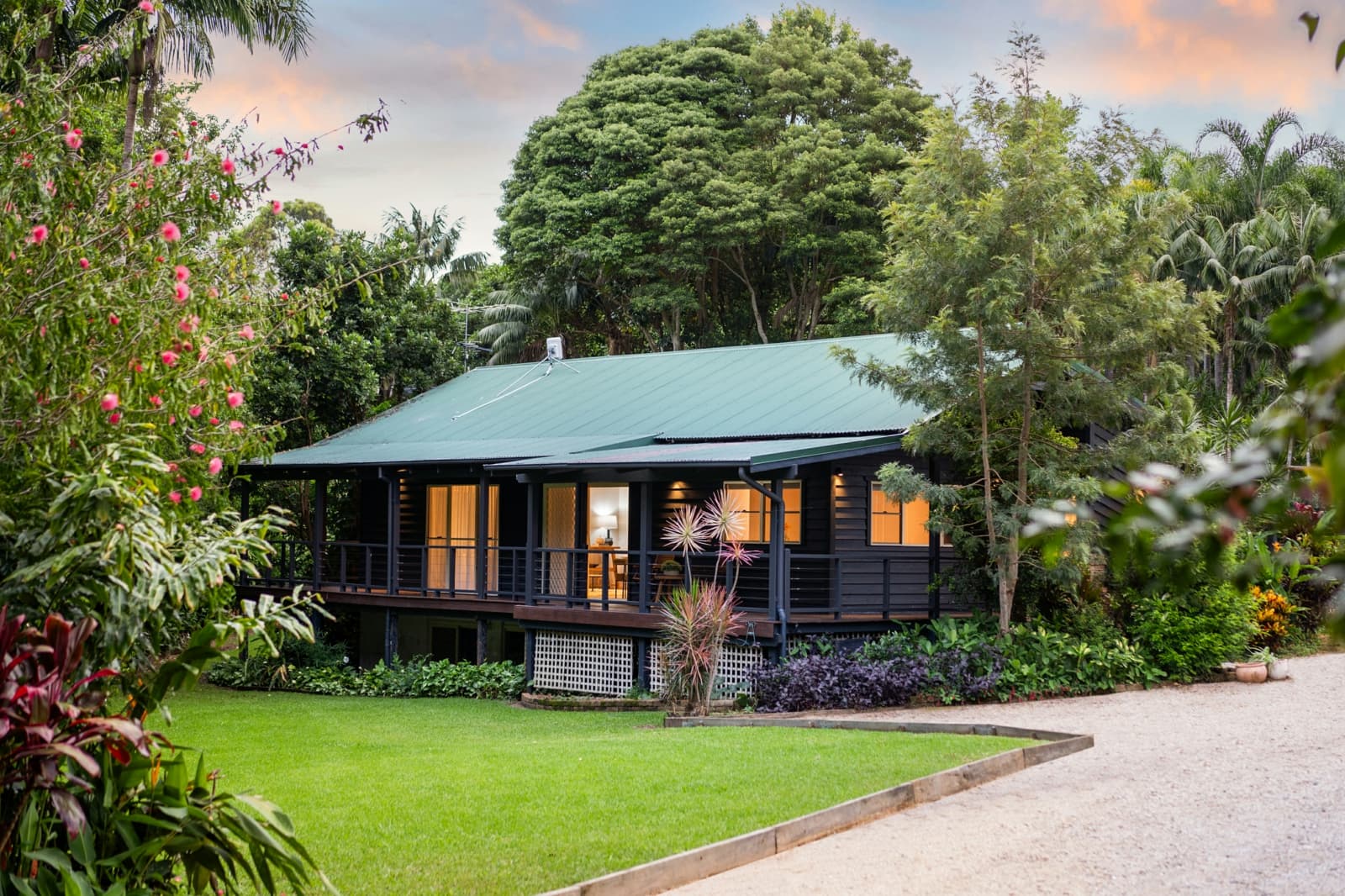 17 Avocado Crescent, Ewingsdale - Thumbnail 2
