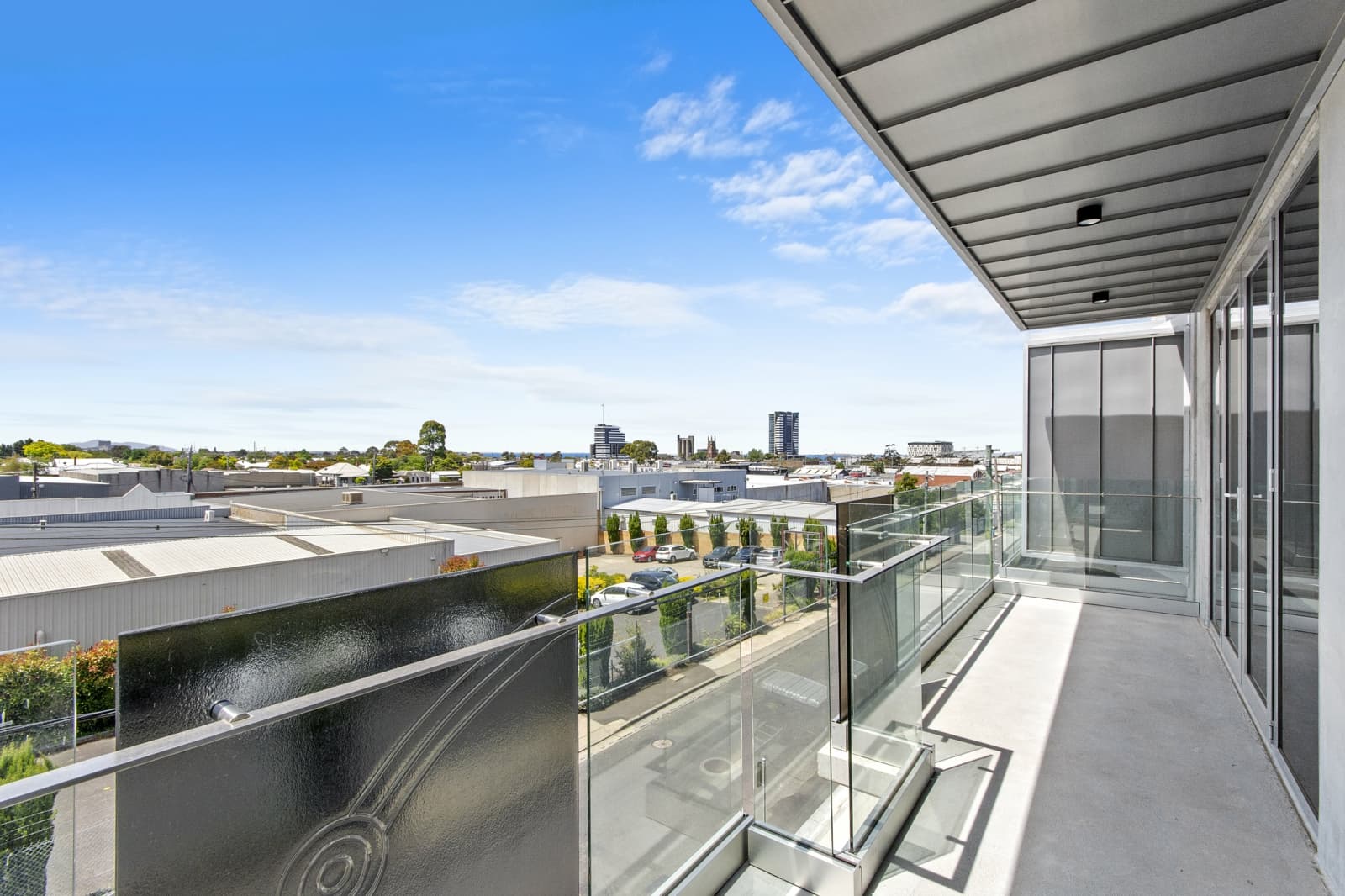 8/17 Halstead Place,Geelong West, Geelong West - Thumbnail 2
