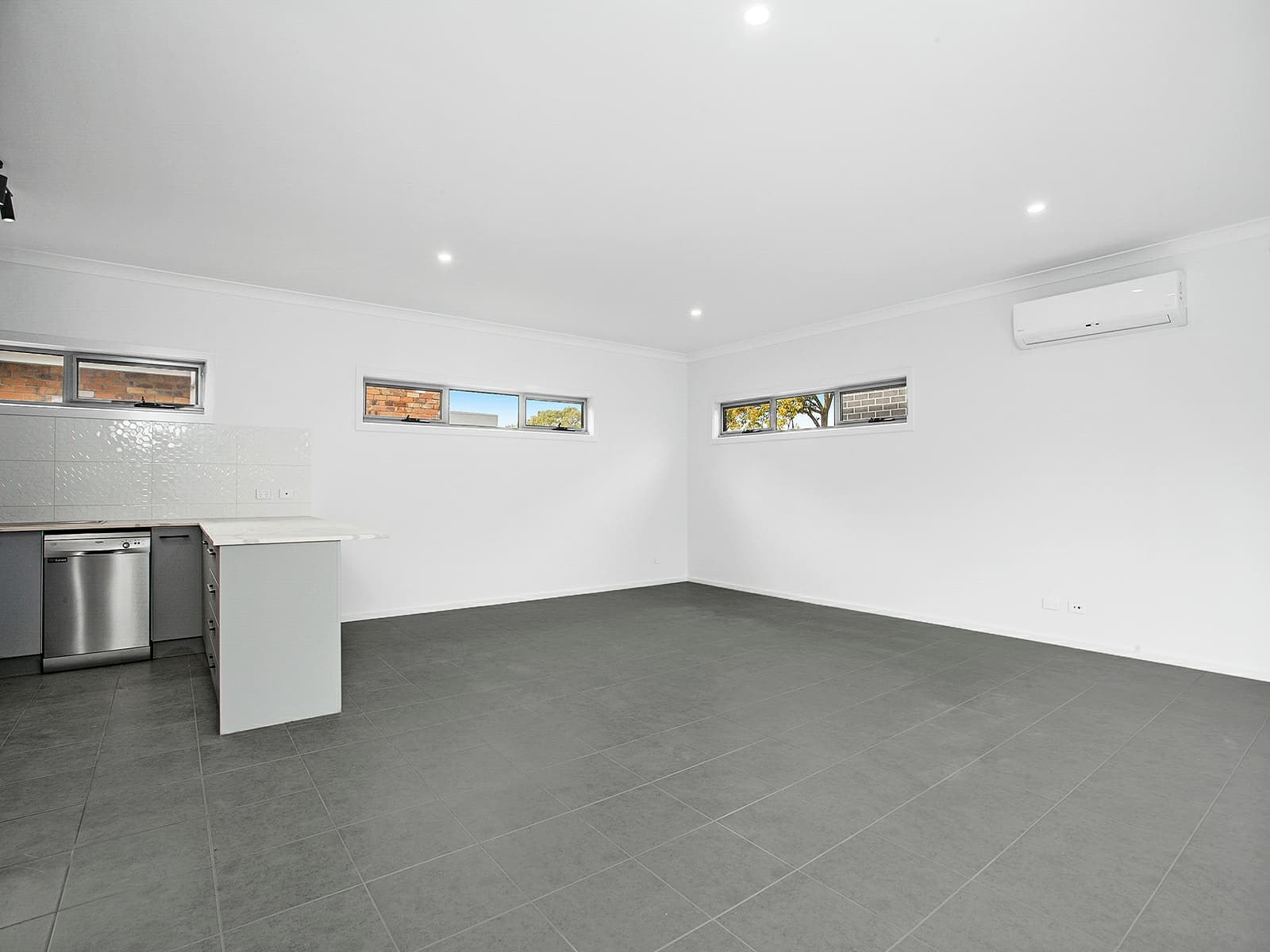 3/7 Toyne Avenue,Hamlyn Heights, Hamlyn Heights - Thumbnail 4