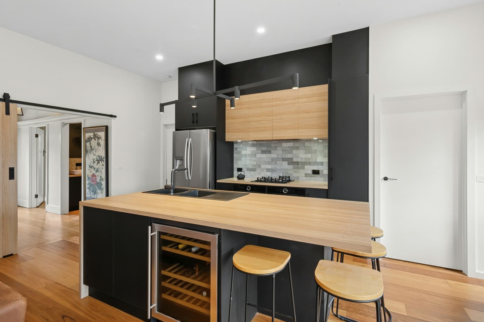 1/41 Nicholas Street,Newtown, Newtown - Thumbnail 2