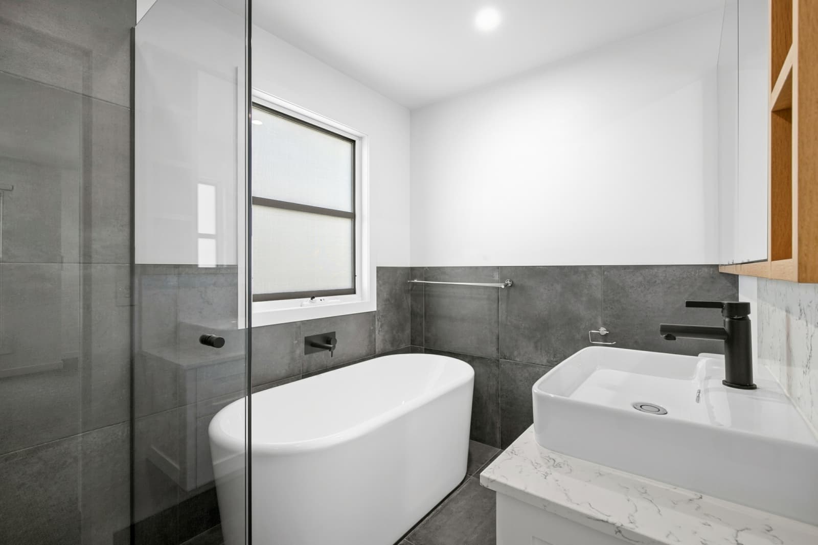 29 Anglesea Terrace,Geelong West, Geelong West - Thumbnail 7