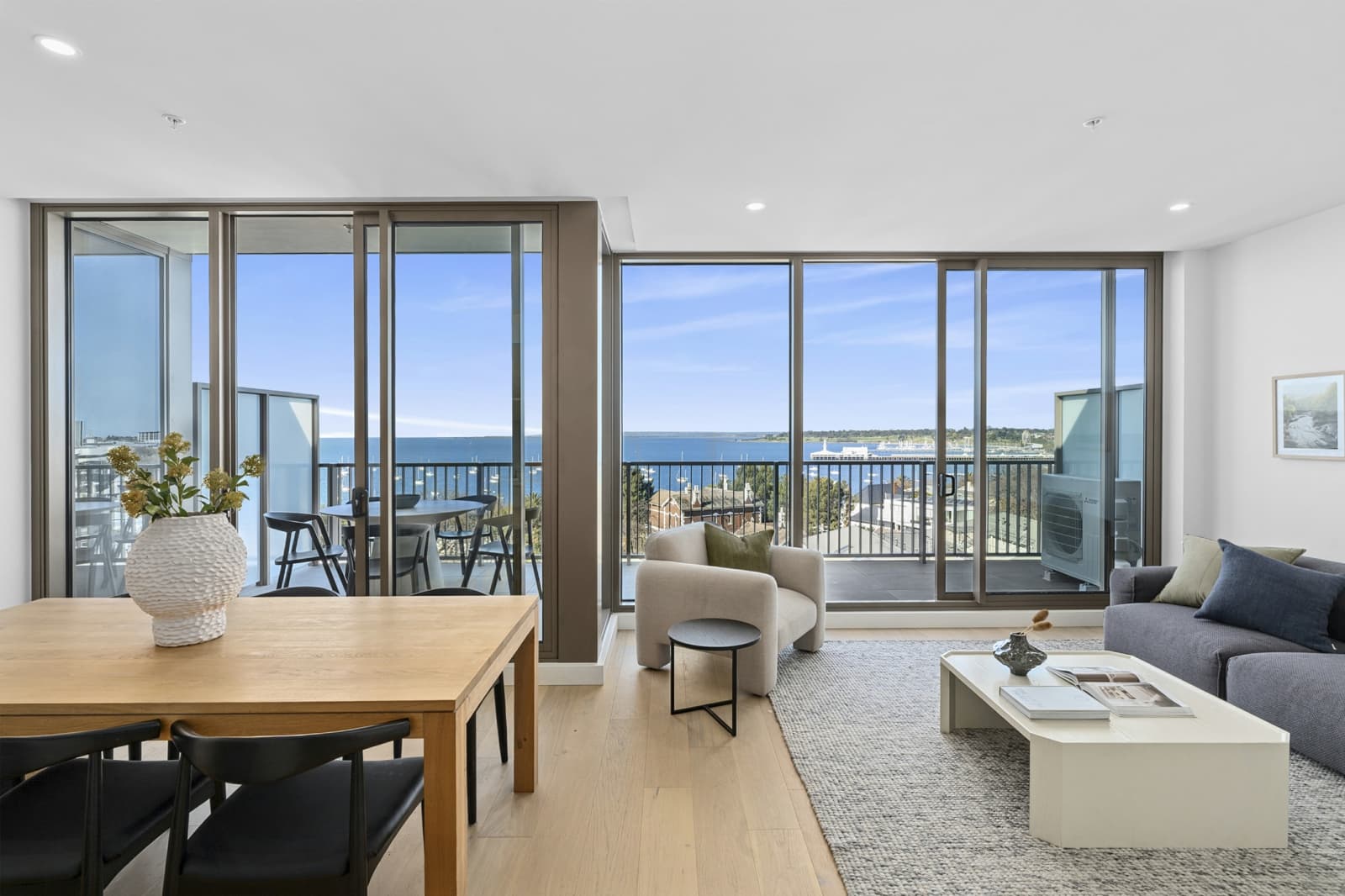 602/1 York Street, Geelong - Image 1