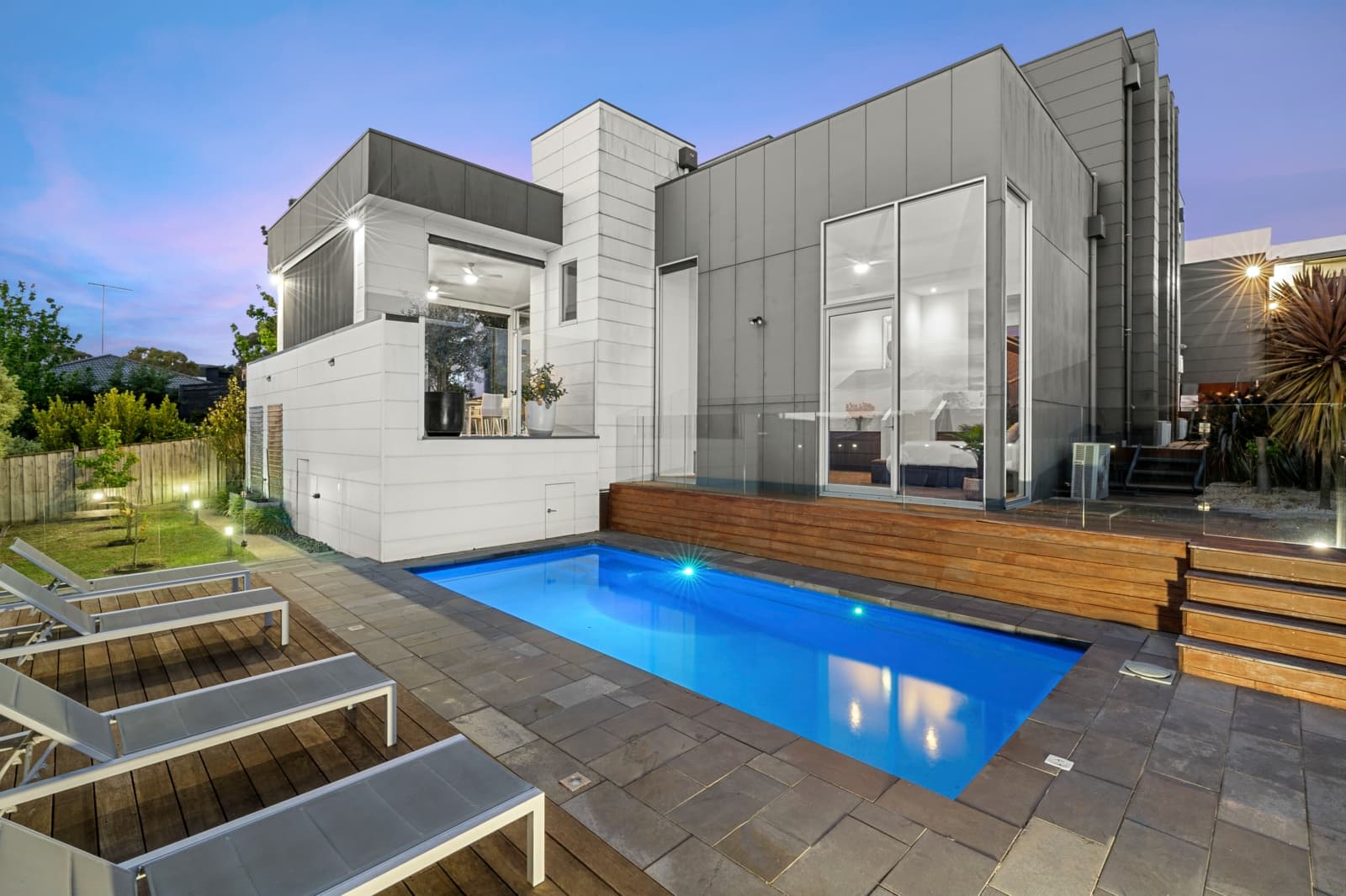 9 Stoneleigh Crescent,Highton, Highton - Image 1
