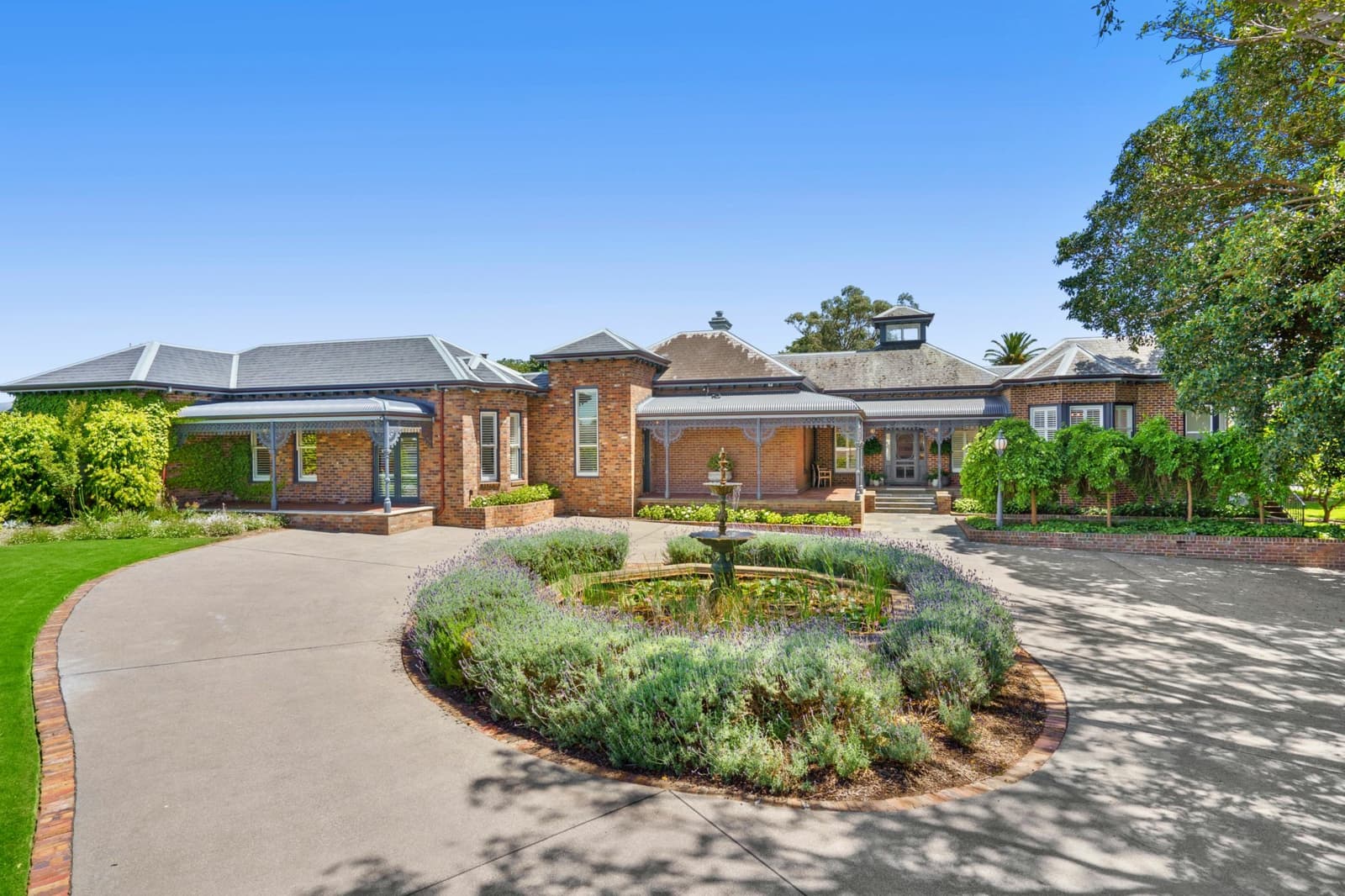 2A Raith Terrace,Newtown, Newtown - Image 1