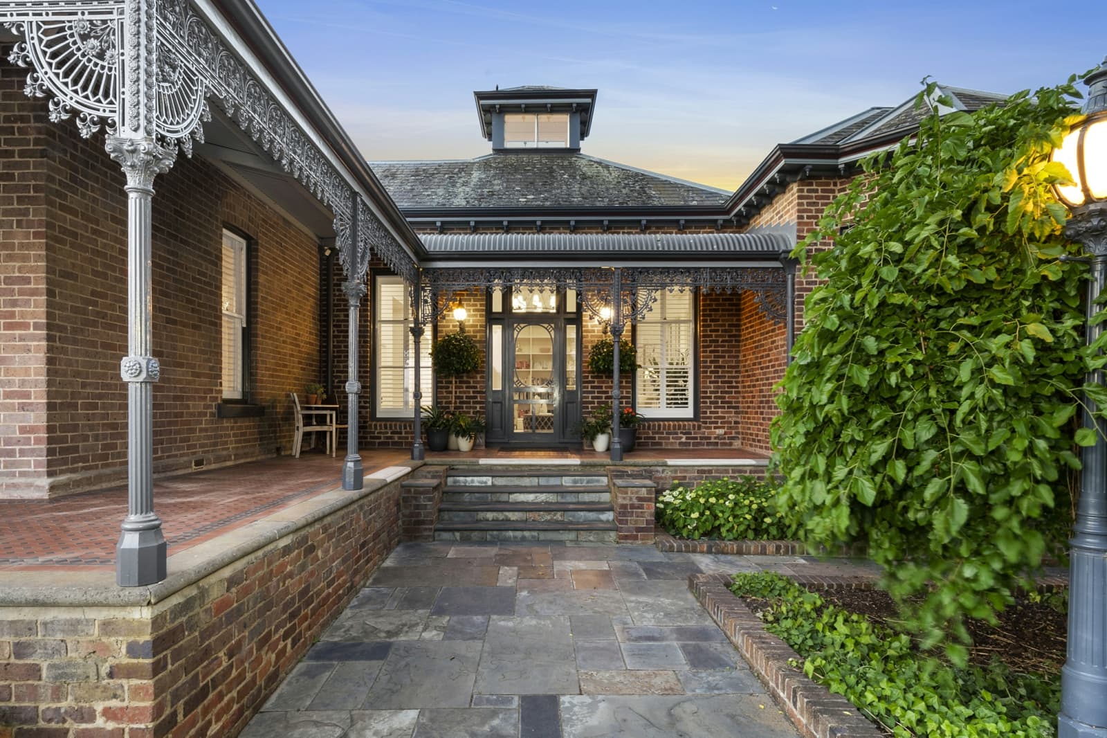 2A Raith Terrace,Newtown, Newtown - Thumbnail 4