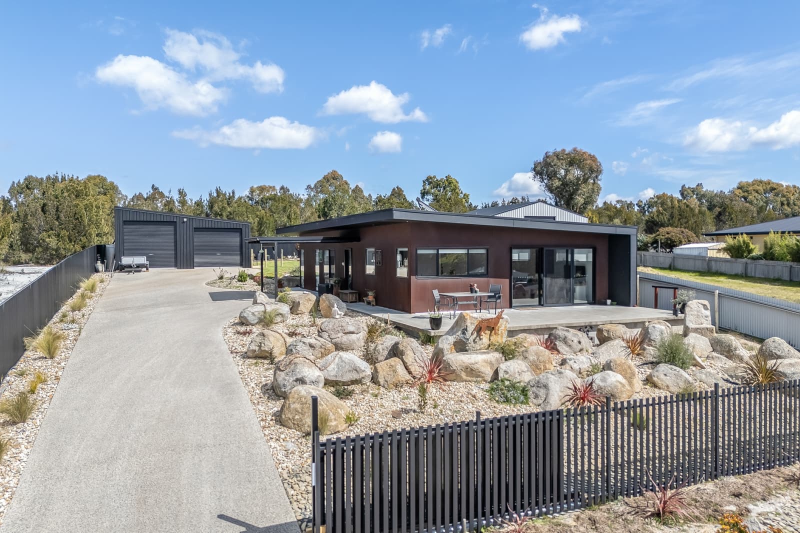 12 Bittern Street,Stieglitz, Stieglitz - Image 1